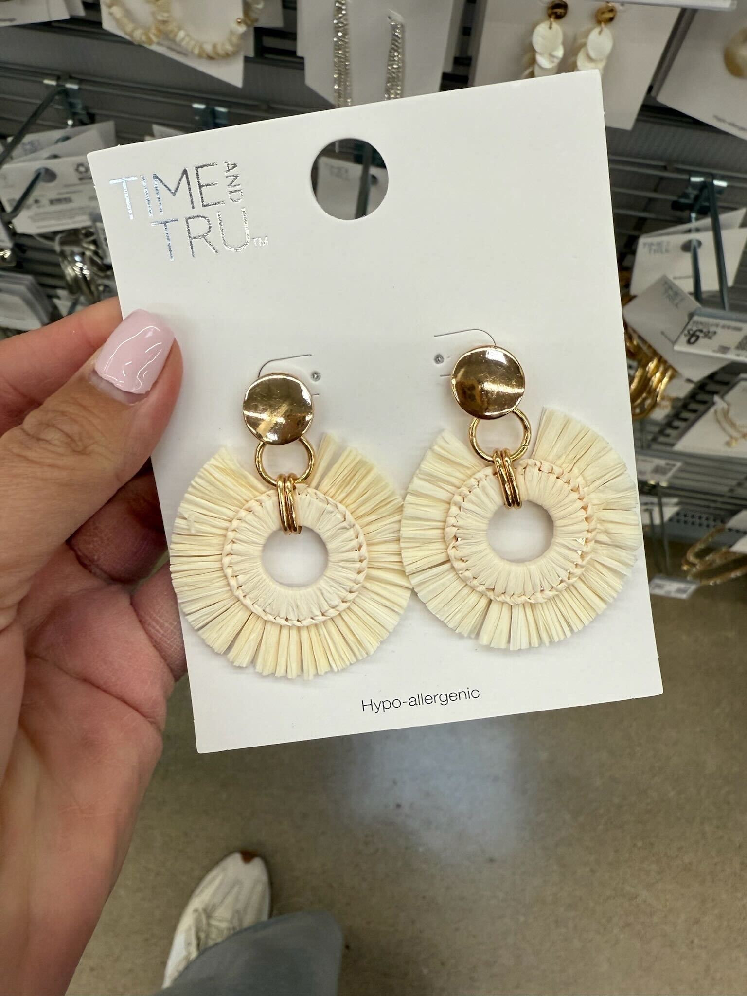These raffia earrings from Walmart are perfect for summer  

#LTKFindsUnder50 #LTKStyleTip