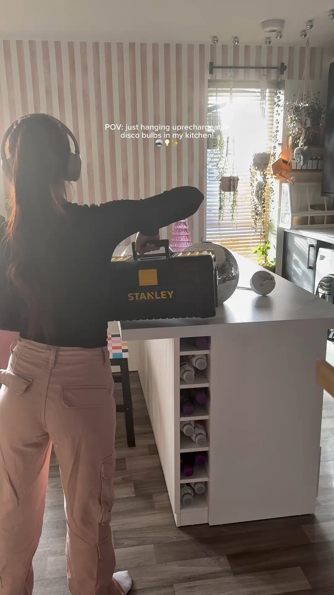 No wires, no worries. Just vibes. 🔋💖