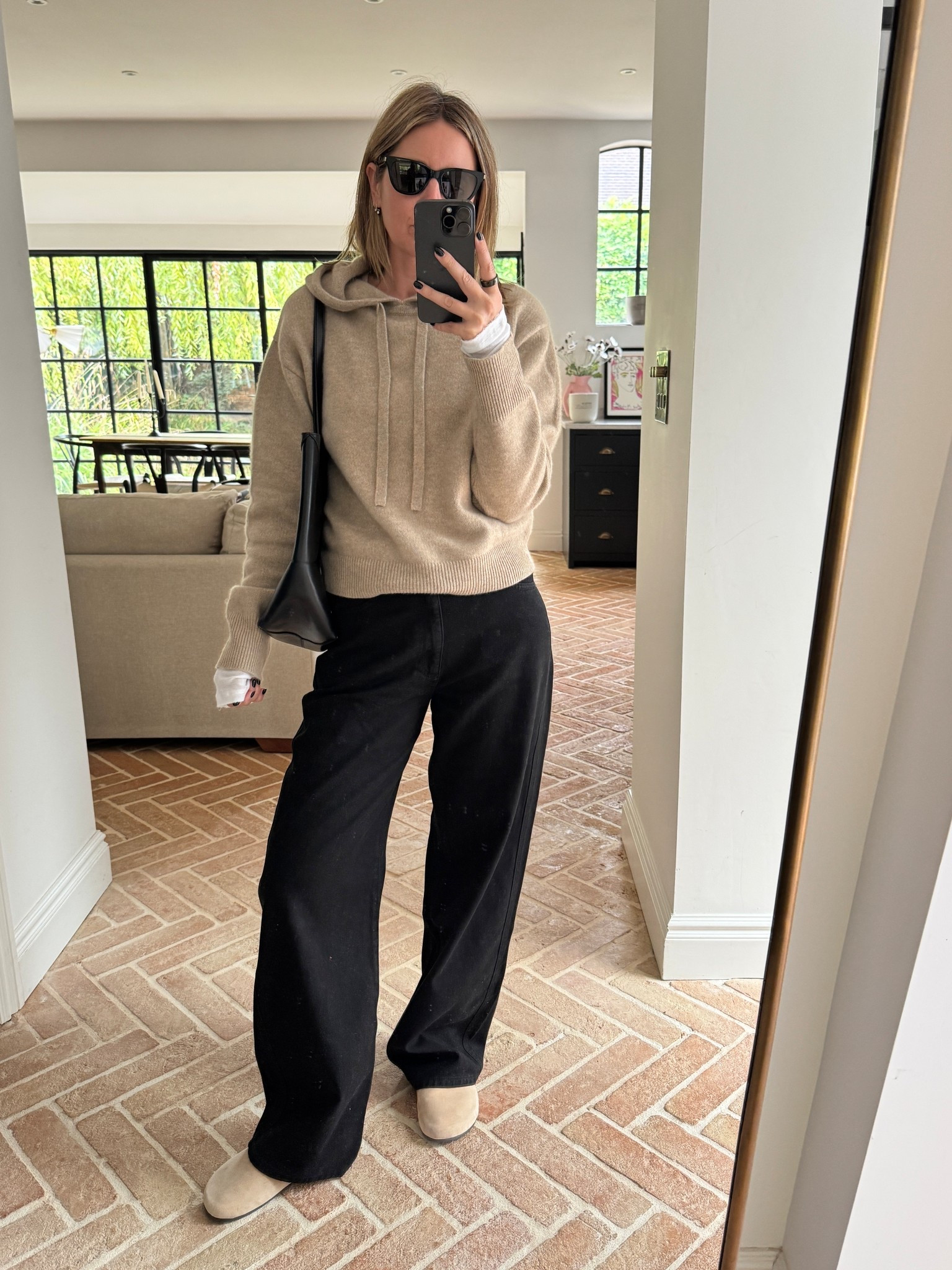 Beige cashmere + baggy black jeans + suede slip ons | casual outfit | weekend outfit | fall outfit 

#LTKworkwear #LTKautumn #LTKeurope