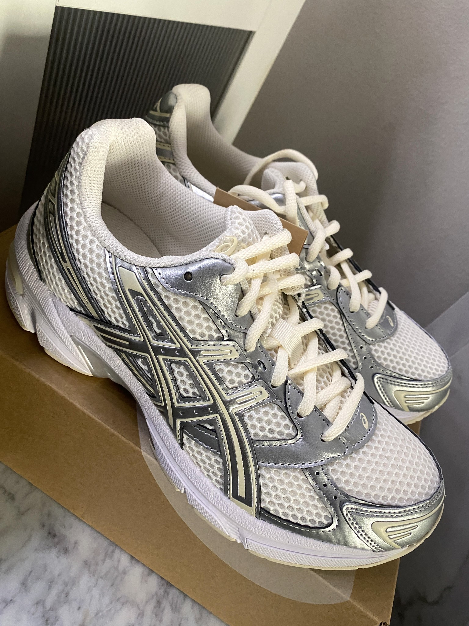 ASICS gel 1130. Cream/silver

#LTKStyleTip #LTKFindsUnder100 #LTKShoeCrush