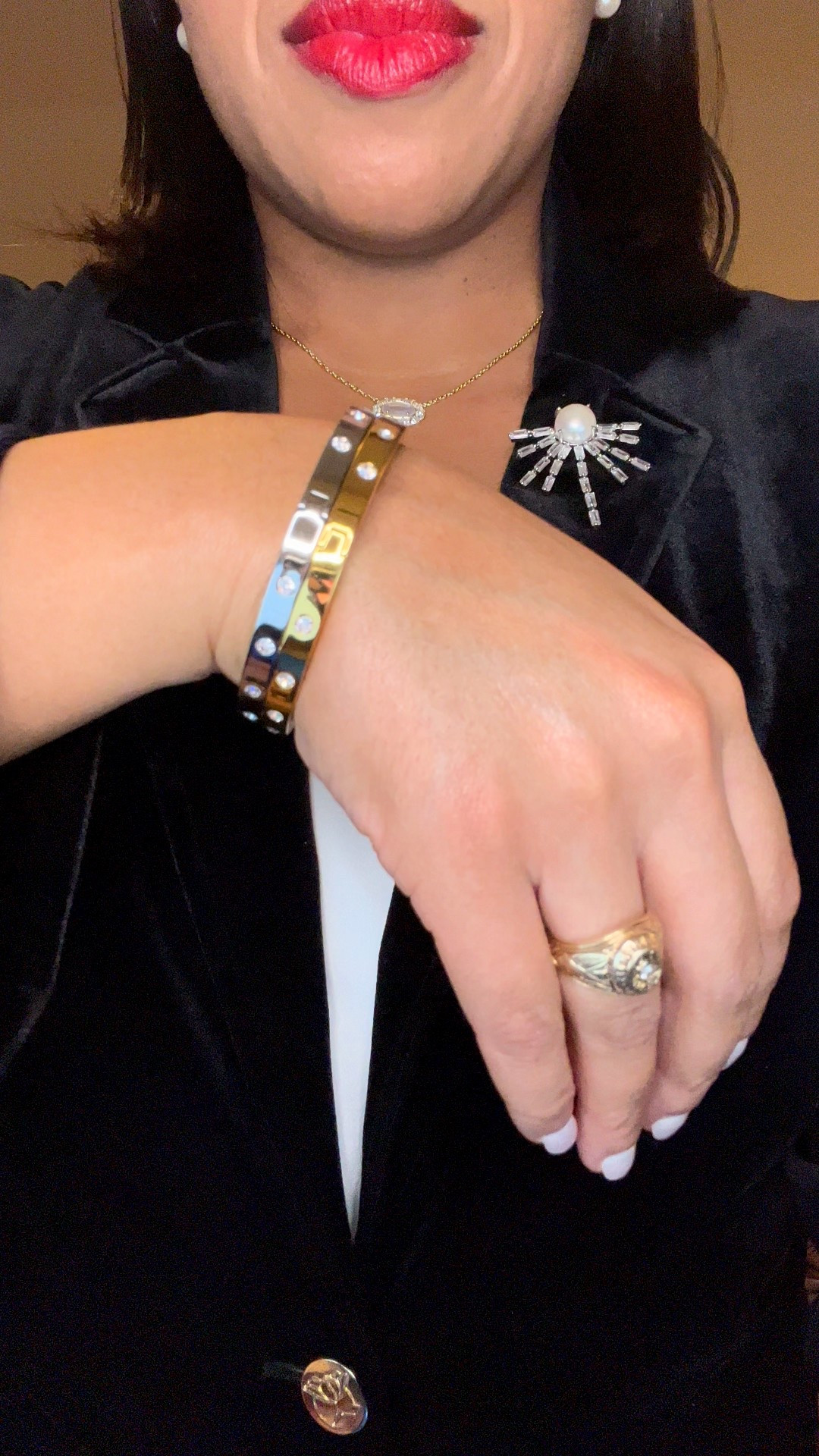 These beautiful bracelets pack lots of designer style but only cost $58!

#LTKHoliday #LTKGiftGuide #LTKFindsUnder100