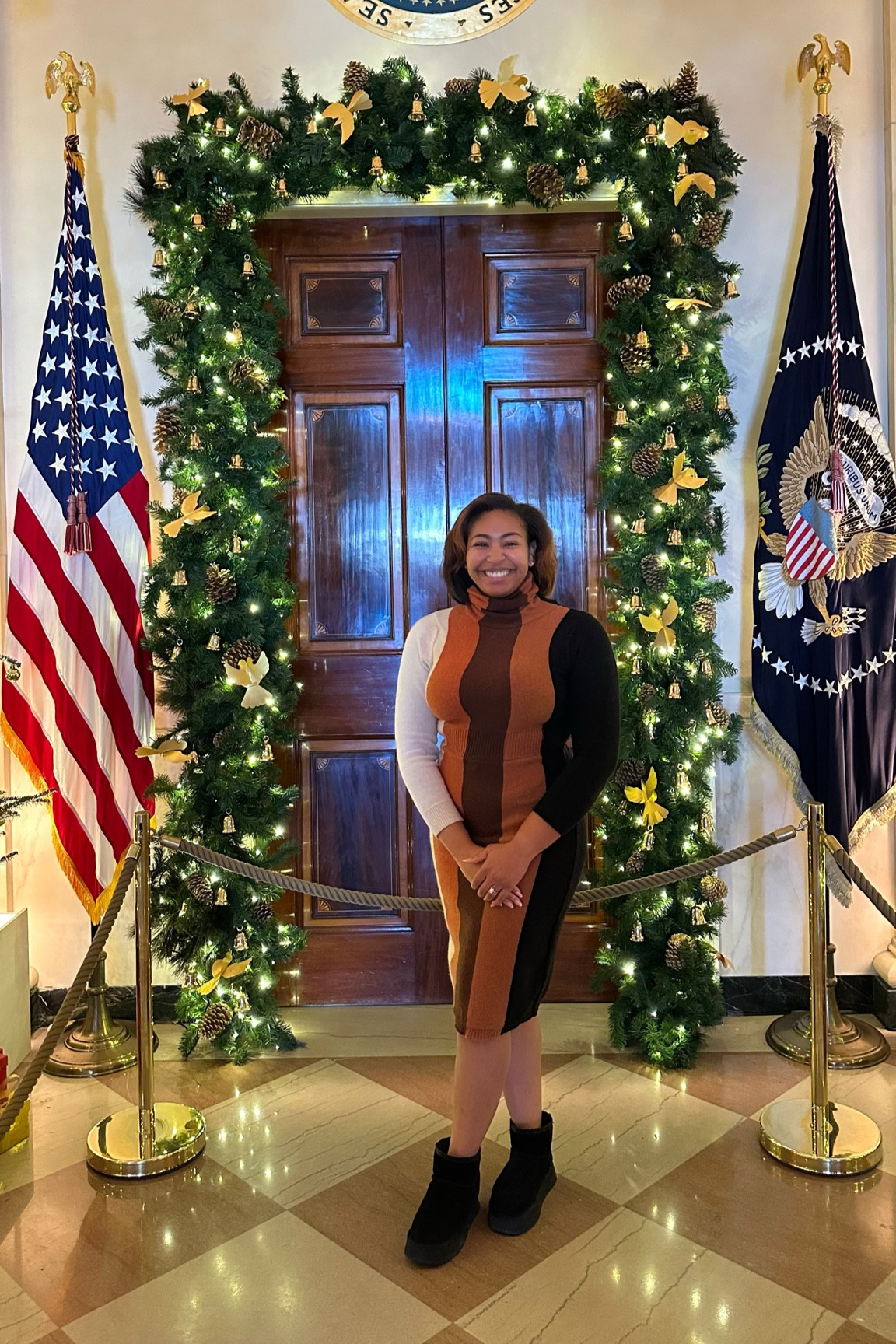 The White House during December >>>

#LTKGiftGuide #LTKHoliday #LTKSeasonal