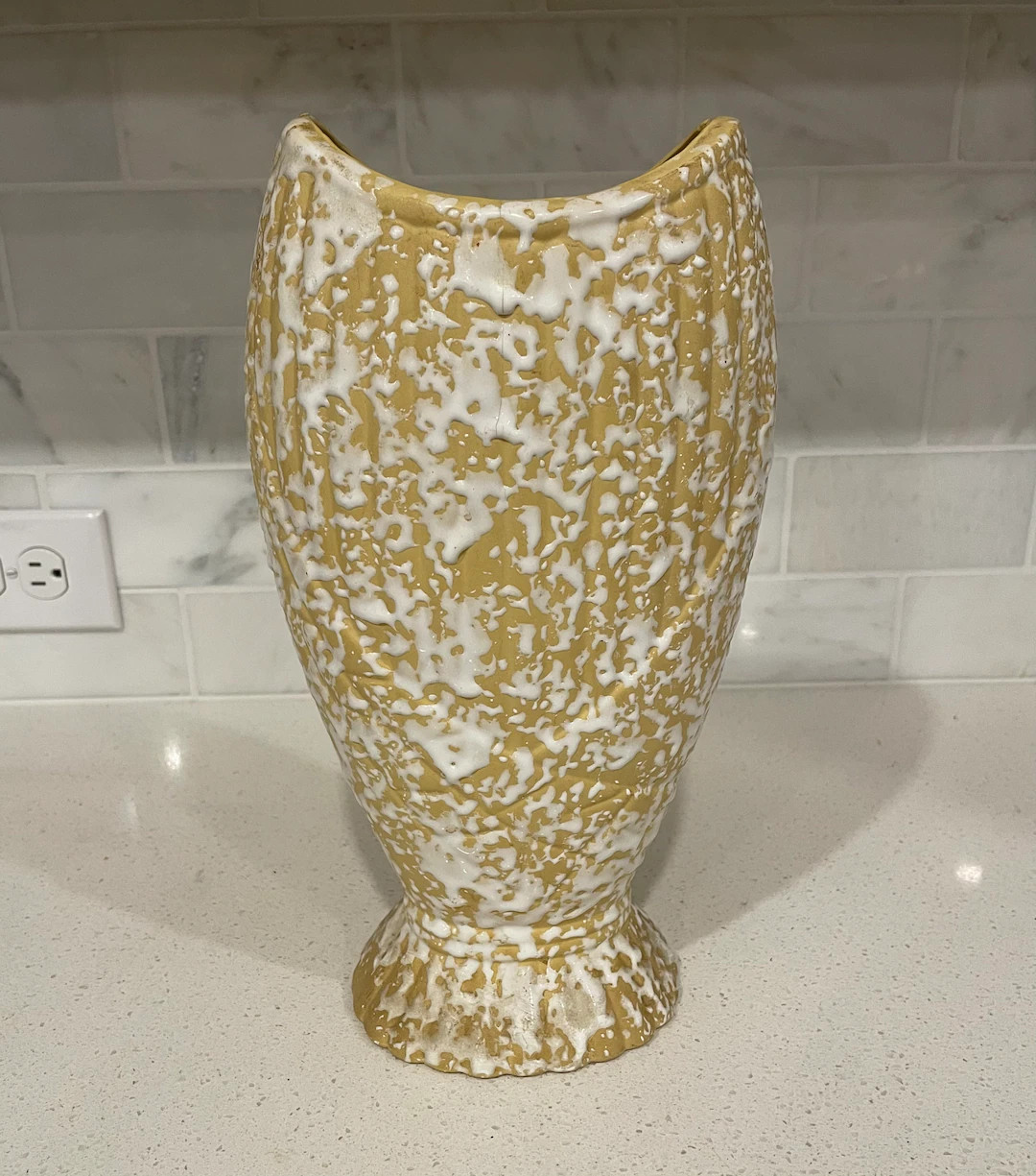 Vintage Mid Century Savoy Splatter Vase in Beige With White Splatters/ Savoy Tall Splatter Vase/ ... | Etsy (US)