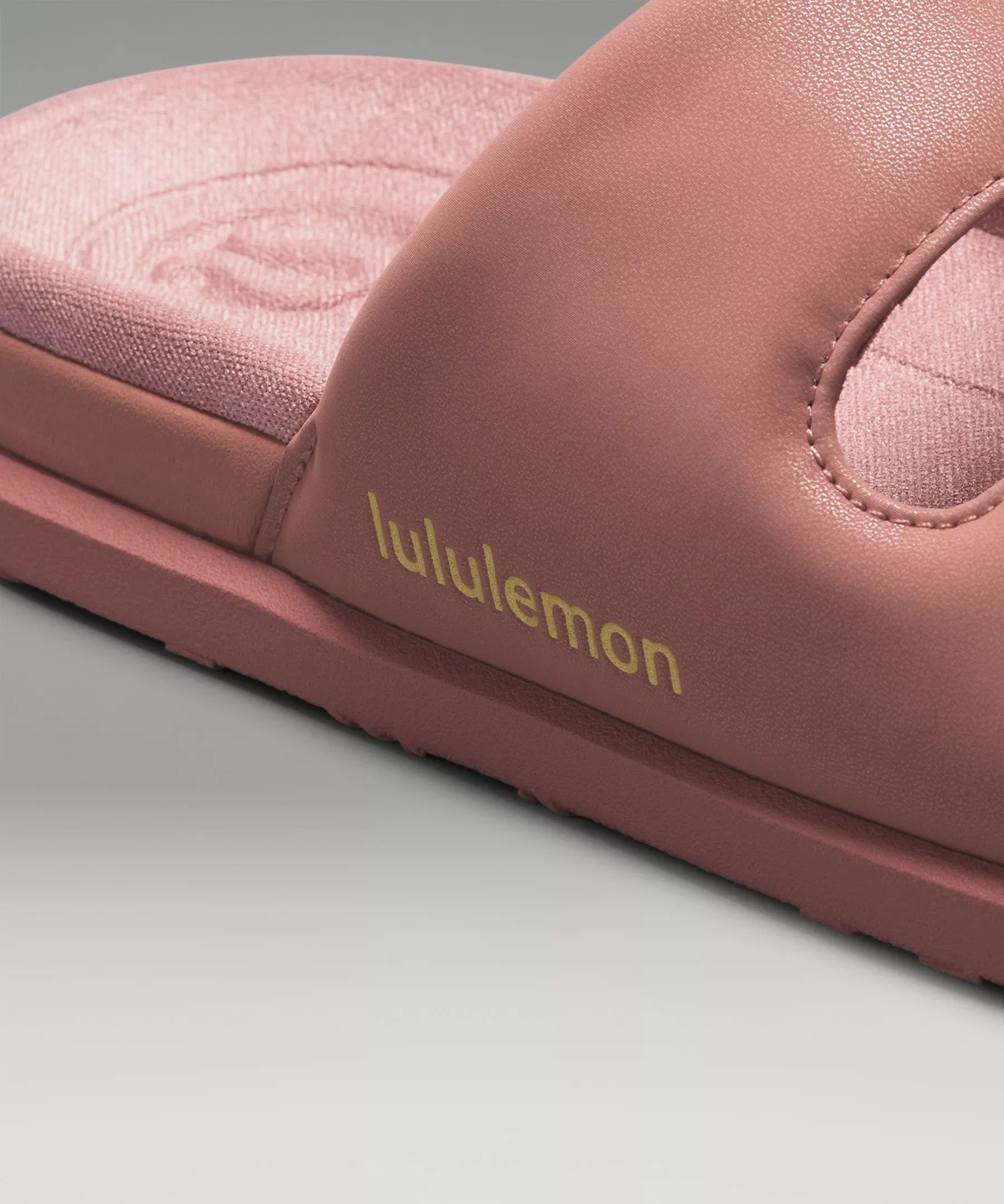 Restfeel Women's Sandal | Lululemon (US)
