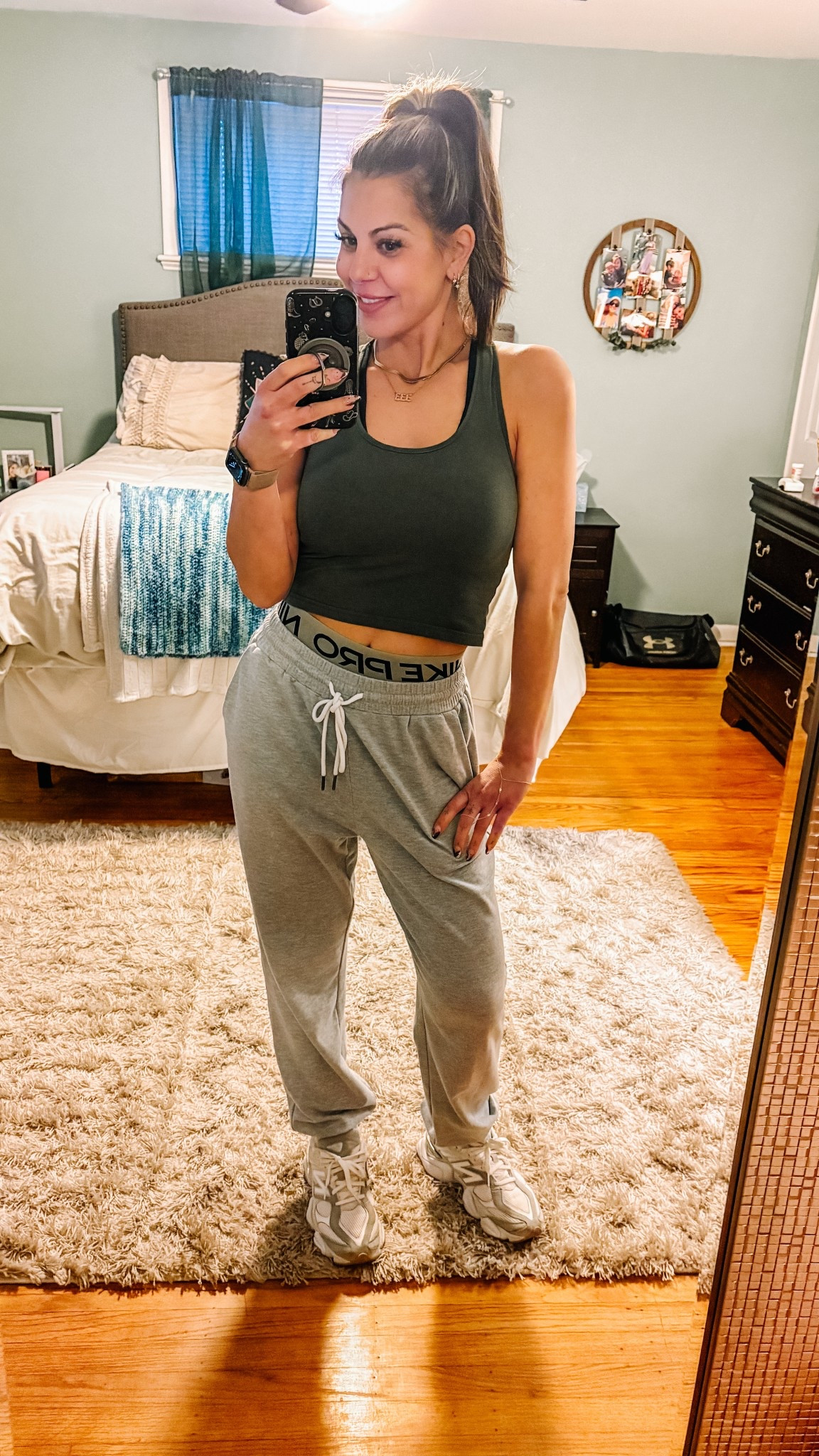 Gym OOTD!! 💚🩶
Tank comes in a pack of 5 assorted colors!! 
Pants are currently on sale!!
Everything fits TTS!!

#LTKootd #LTKSaleAlert #LTKfitnessgoals