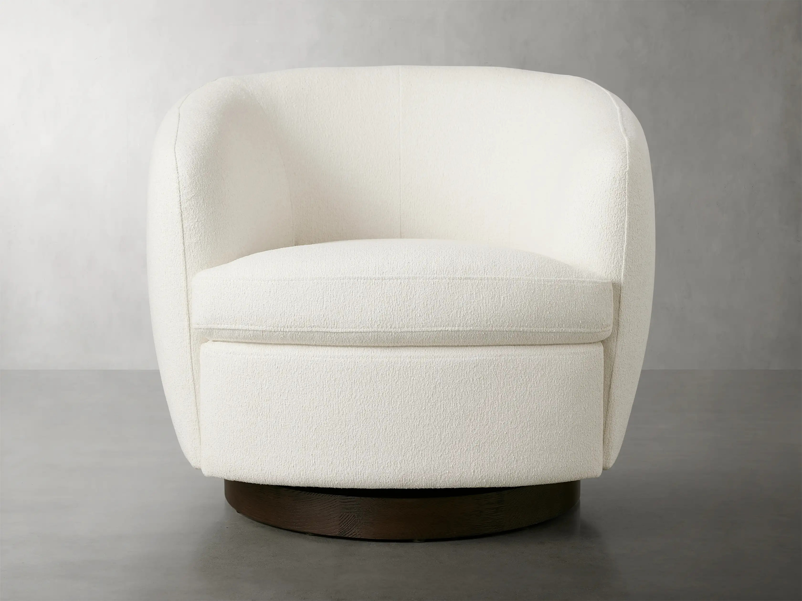 Cerrito Swivel Chair | Arhaus