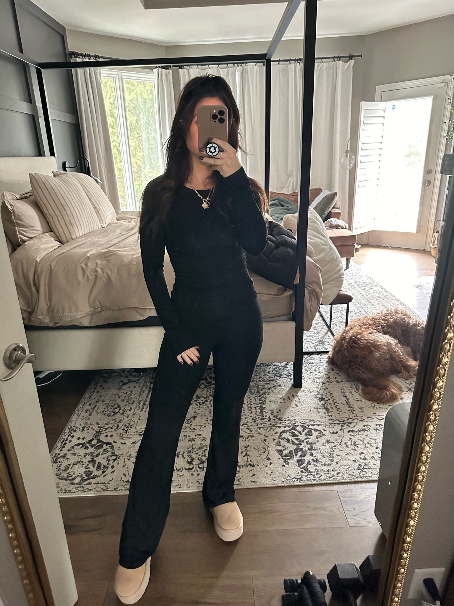 This Amazon set is so chic and so easy to style 

Ootd 
Style tip 
Black set 
Uggs 
Valentine’s Day 

#LTKMostLoved #LTKstyletip #LTKbeauty
