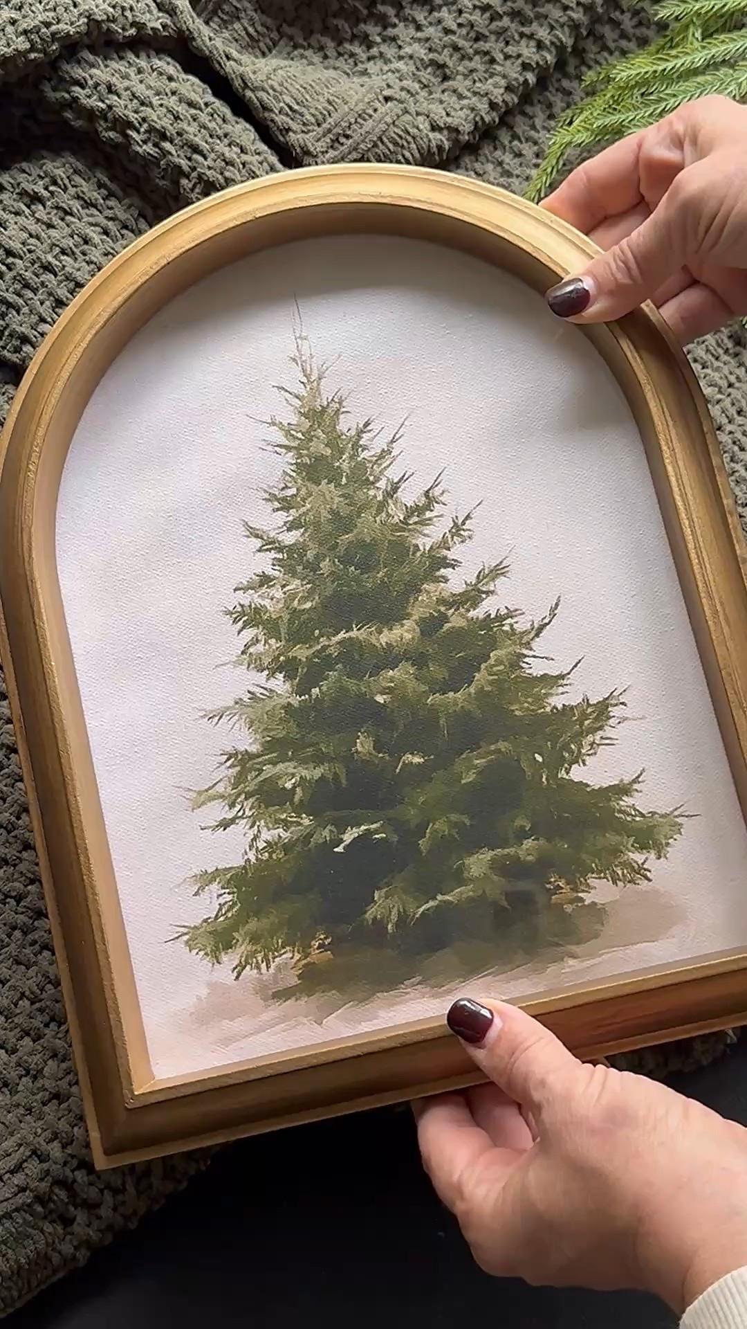 A couple new Christmas finds I just got in that I’m loving! 🌲

#LTKSeasonal