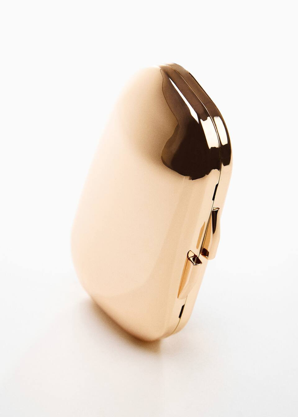 Metallic clutch bag -  Women | Mango USA | MANGO (US)