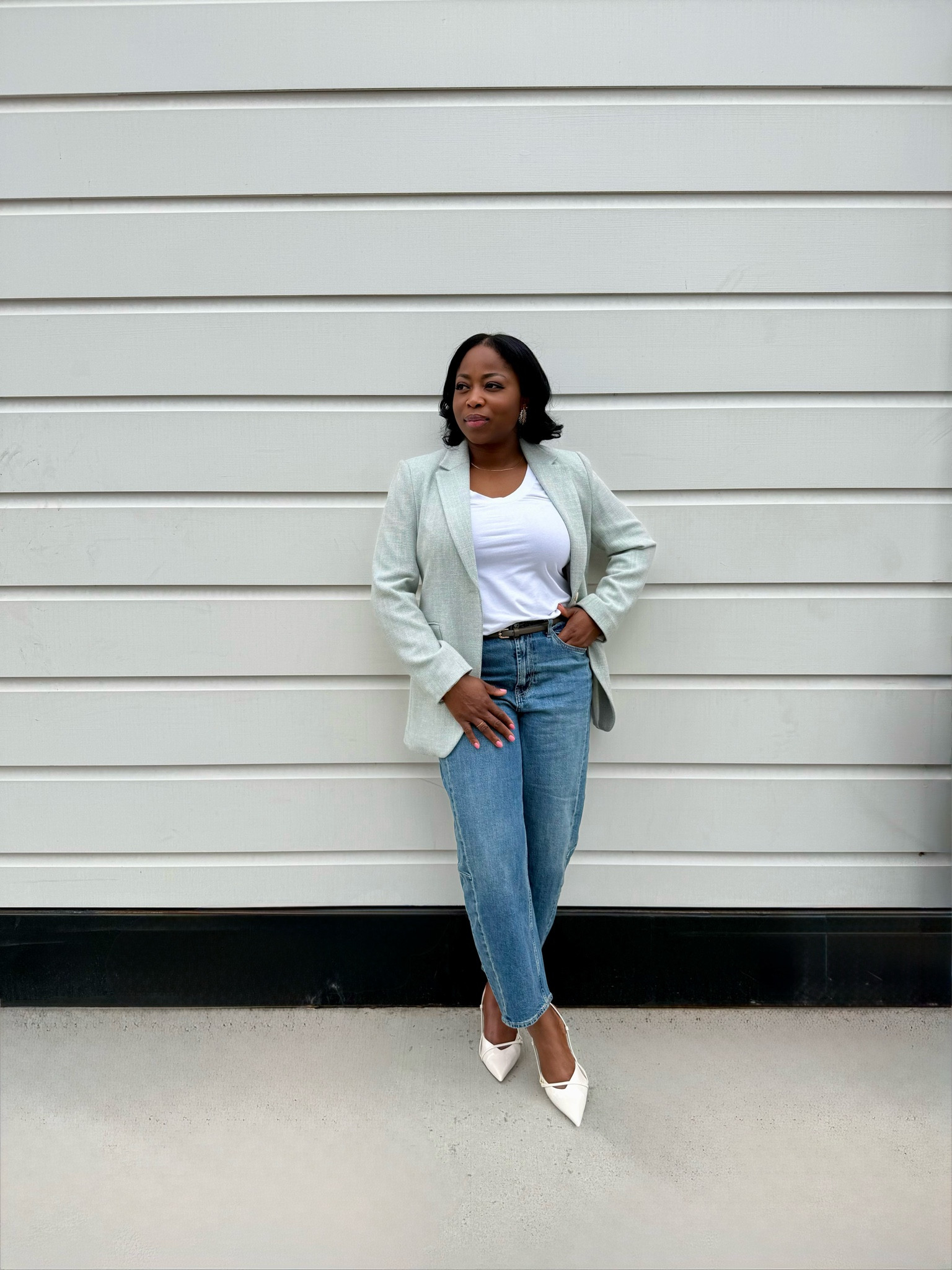 Blazer + basics = instant polish ✨
An easy way to elevate your everyday look without overthinking it.

Linked this look on my LTK—perfect mix of staples you’ll wear on repeat 💫

#LTKStyle #LTKWorkwear #BlazerSeason #EffortlessChic #EverydayElevated #CasualChic #WardrobeEssentials #StyleOnRepeat

#LTKootd #LTKWorkwear