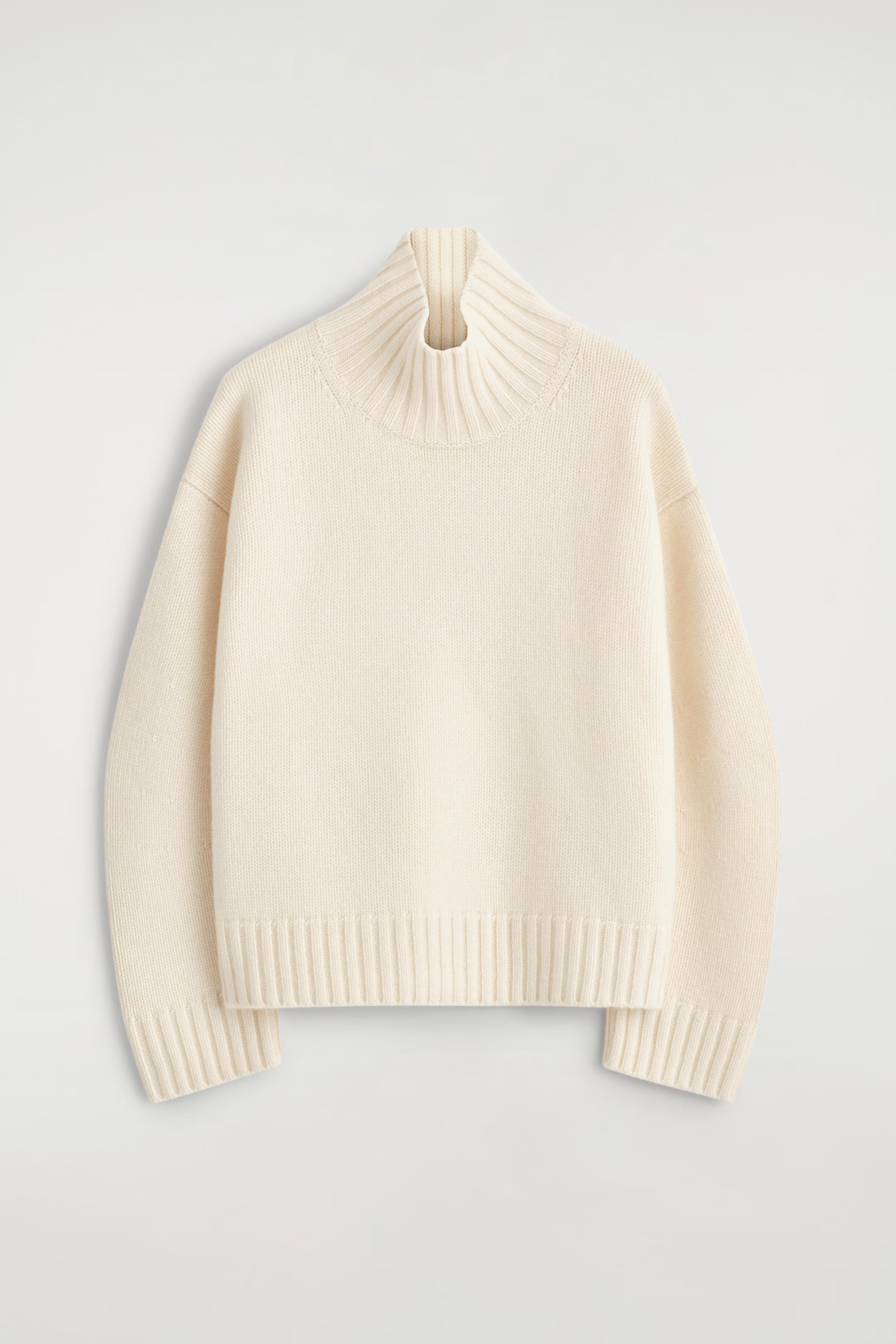 CHUNKY CASHMERE FUNNEL-NECK JUMPER - OFF-WHITE | COS GB | COS UK
