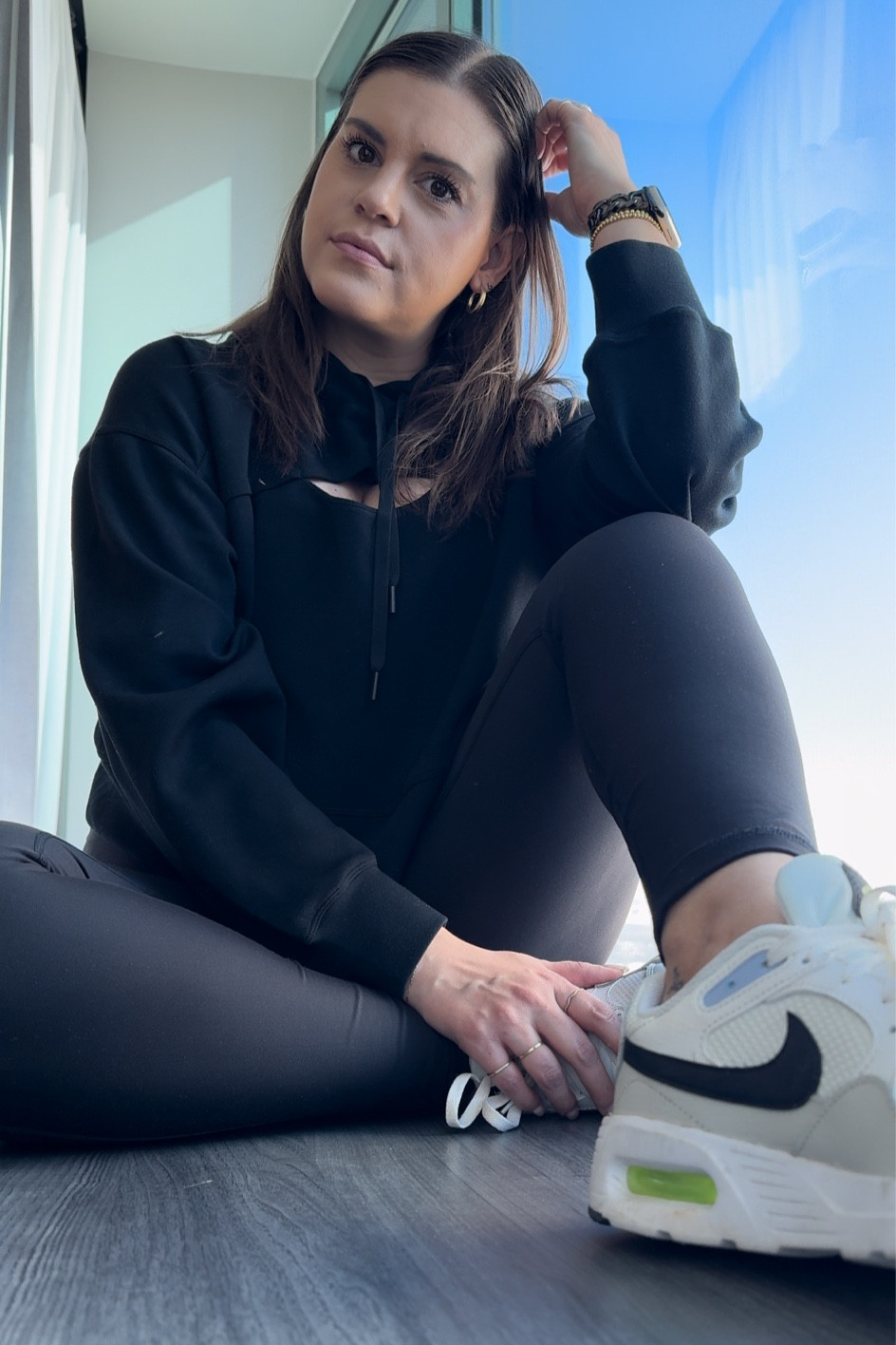 Cropped cut out hoodie for the road trip win!

#LTKfitness #LTKfindsunder100 #LTKfindsunder50