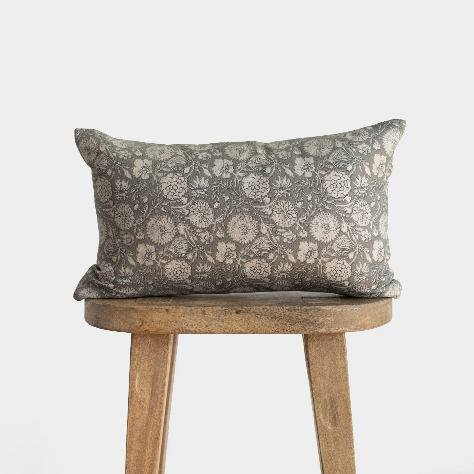 Fleur Gray Floral - Lumbar Pillow Cover 12x20" | 12x40" | Woven Nook