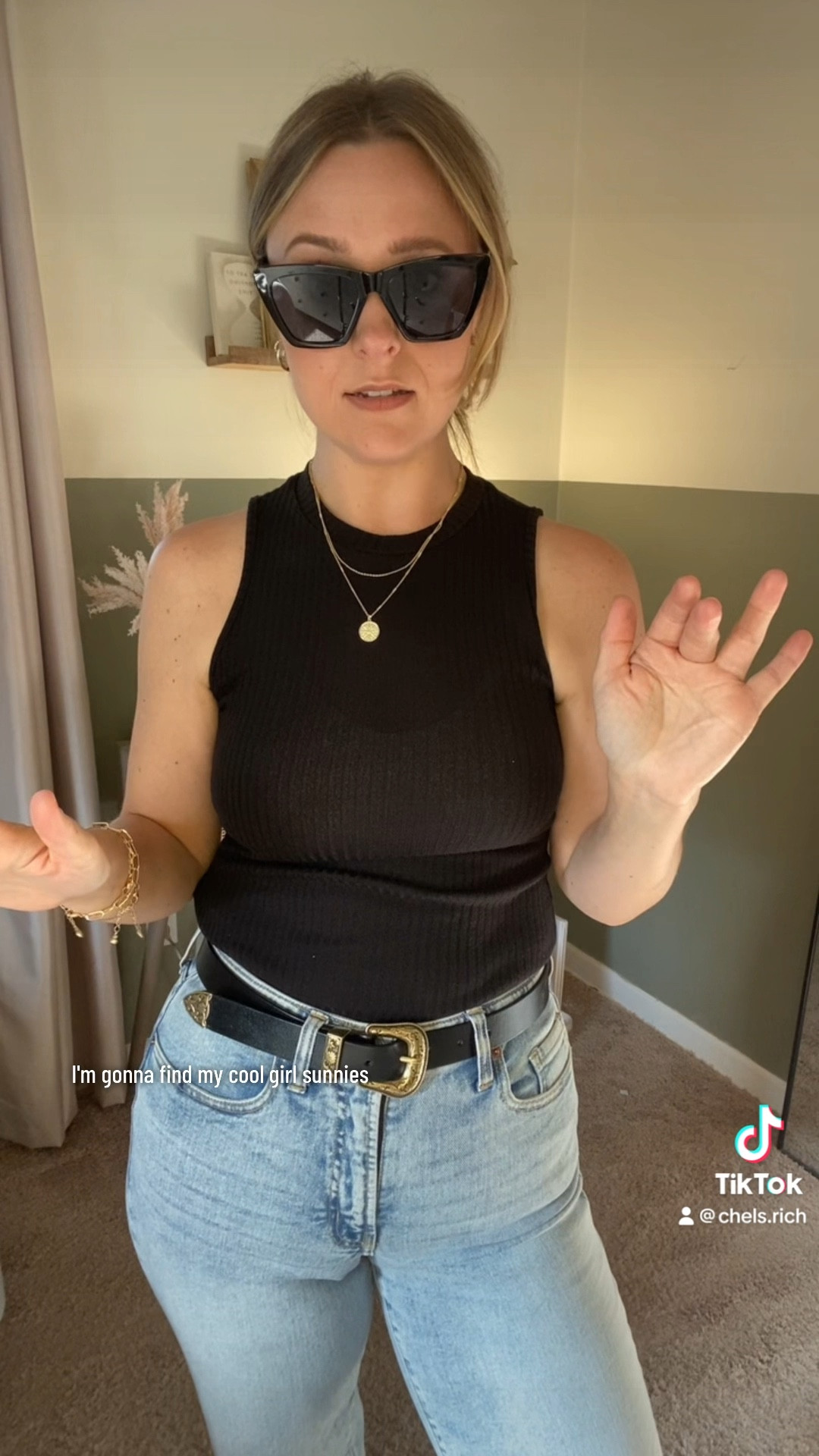 Building my capsule wardrobe | part 6: accessories!! I looooveee accessories so much
.
Gold jewelry, hoops, necklace, bracelet, belt, sunglasses, sunnies, bags, tote bag, straw bag, purse, handbag, shoulder bag, clutch, ball cap, wide brim hat, sun hat 

#LTKstyletip #LTKFind #LTKunder50