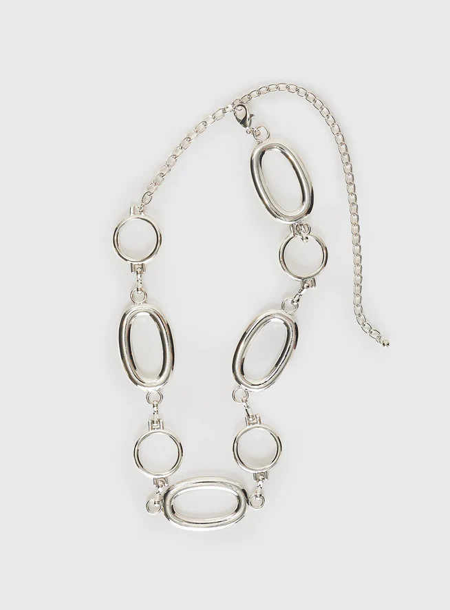 Halleck Silver Pendant Chain Belt Silver | Princess Polly US