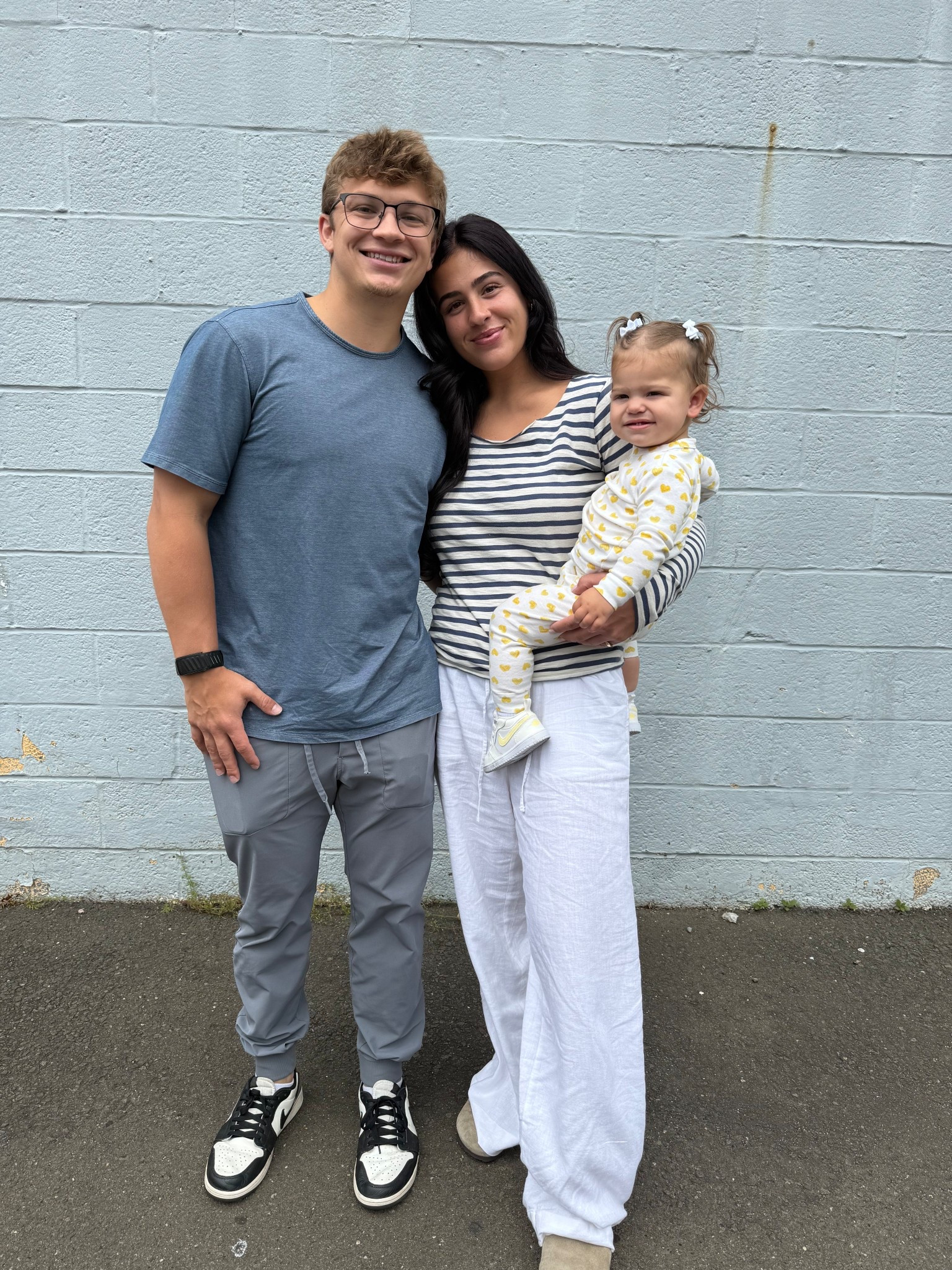 Linen pants in the summer ✅

#LTKFamily #LTKSeasonal #LTKFindsUnder50