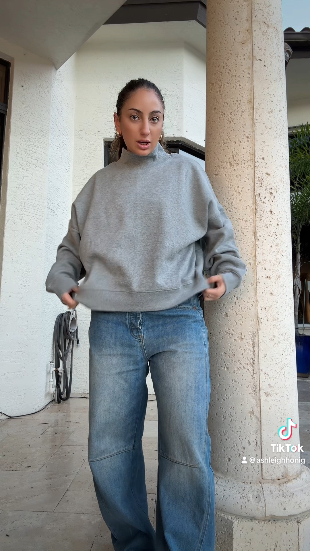 Target mockneck for $15!!! Parke dupe


#LTKCyberWeek #LTKFitness #LTKFindsUnder50