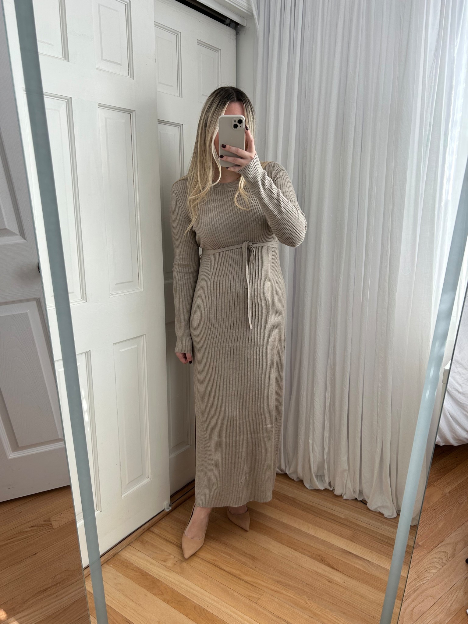 Cozy sweater dress, wearing size large, thanksgiving outfitt

#LTKWorkwear #LTKPetite #LTKStyleTip