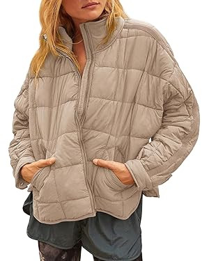 Gacaky Women's Baggy Lightweight Zip Puffer Jacket Warm Winter Down Coat with Pockets | Amazon (US)