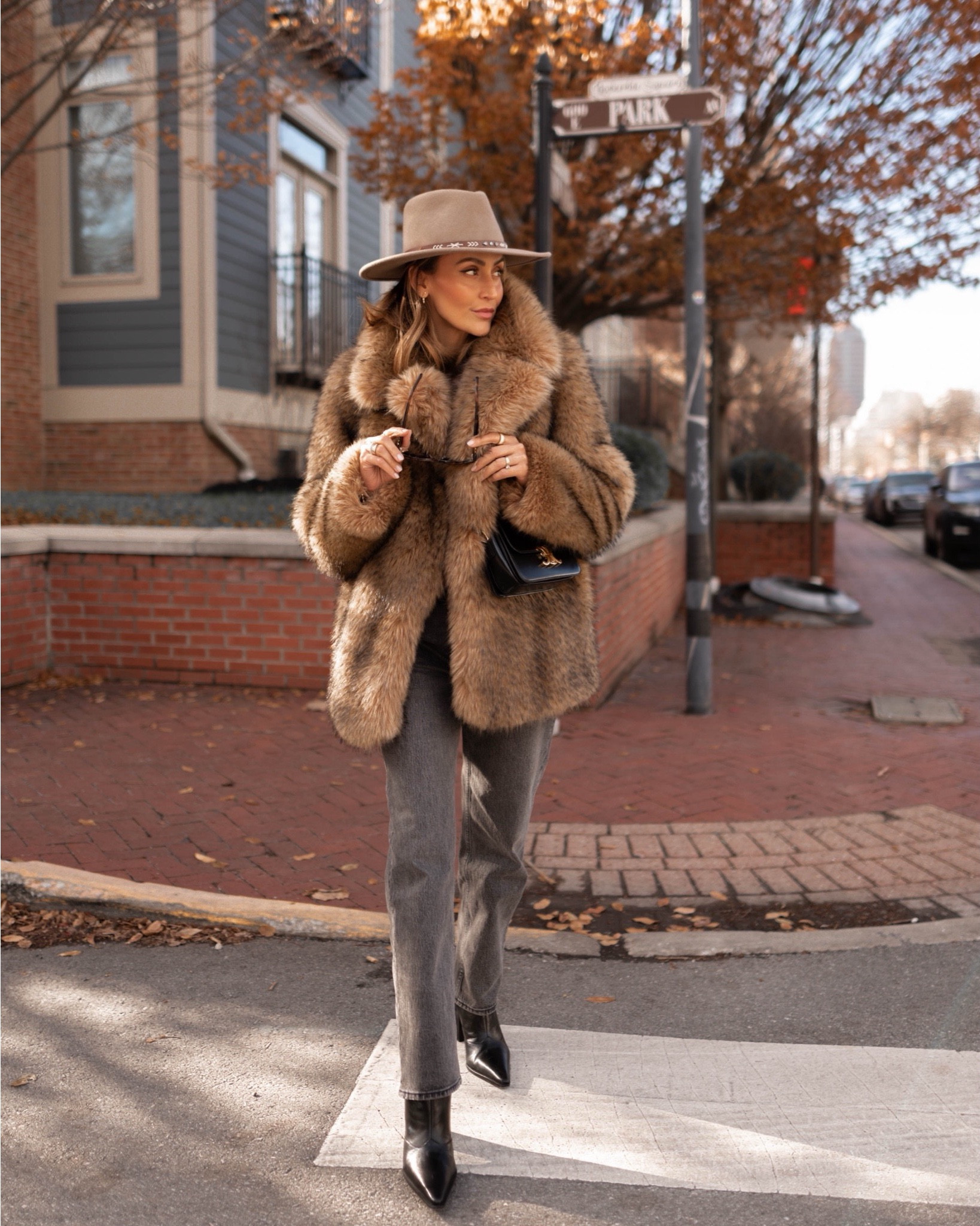 Styling your outfit requests to: Christmas market in Europe, winter wonderland and Christmas in New York! 

Comment OUTFIT IDEAS and I’ll DM you the links to shop!  





#LTKTravel #LTKSeasonal #LTKootd