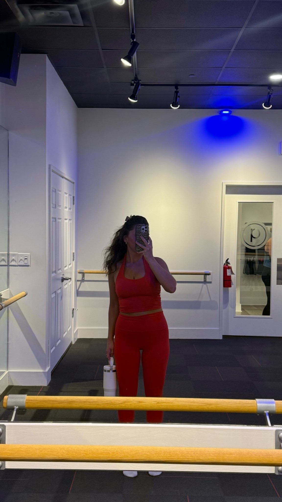 Workout set! Size S top and size M leggings

#LTKActive