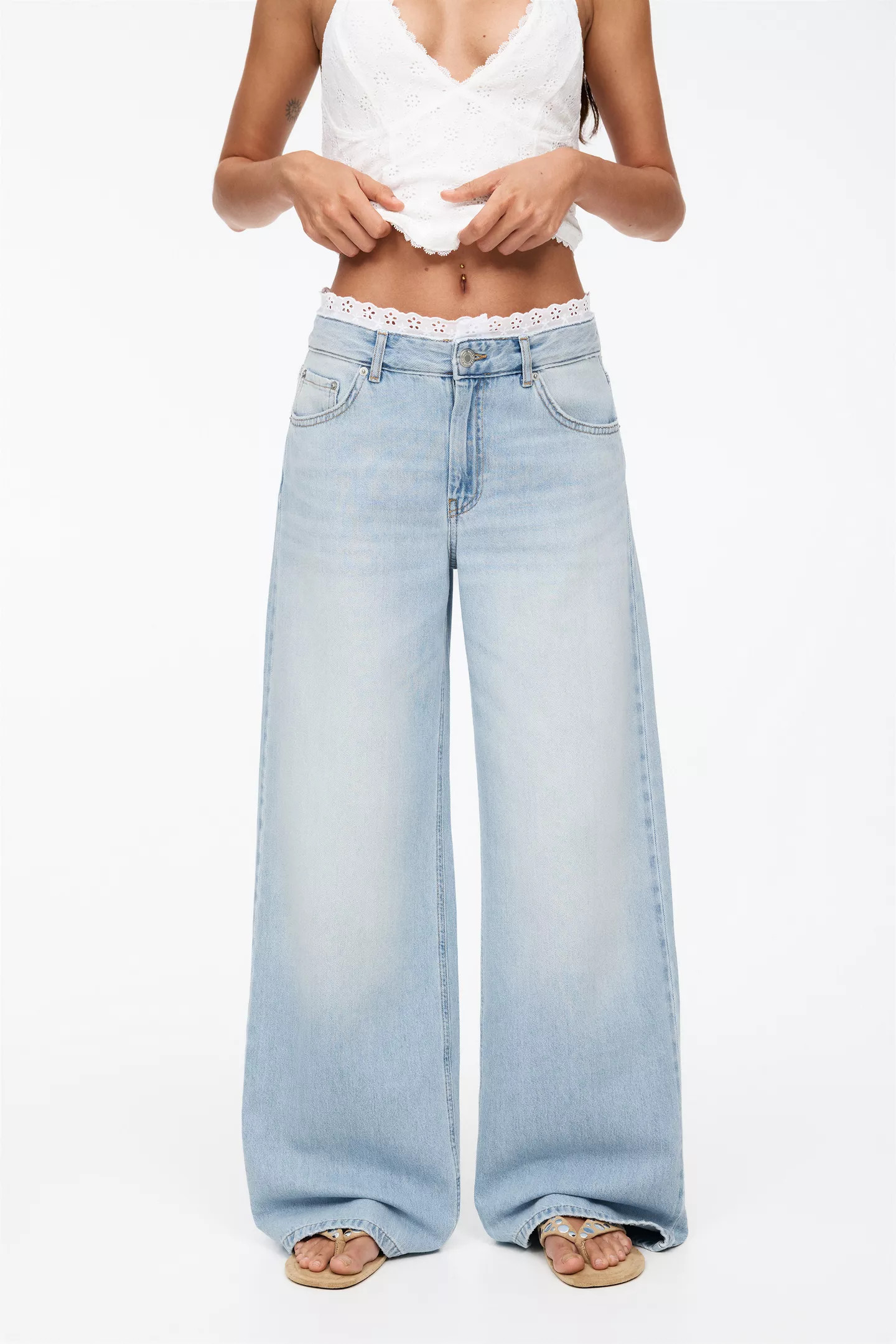 Jean baggy détail taille | PULL and BEAR FR