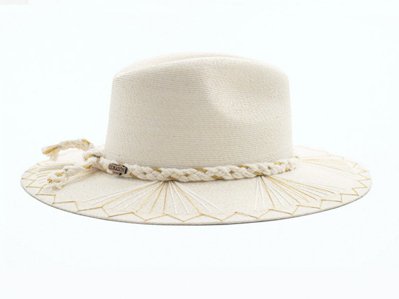 Sophie White & Gold | Corazón Playero