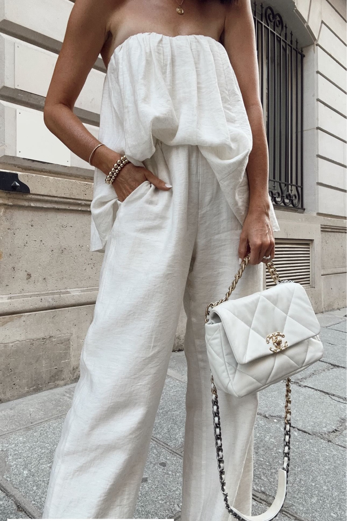 Matching set of my dreams! I wore this to a rooftop brunch in Paris and it was just perfect! Wearing the size 2 top and bottom #stylinbyaylin #aylin

#LTKBeauty #LTKStyleTip #LTKSeasonal