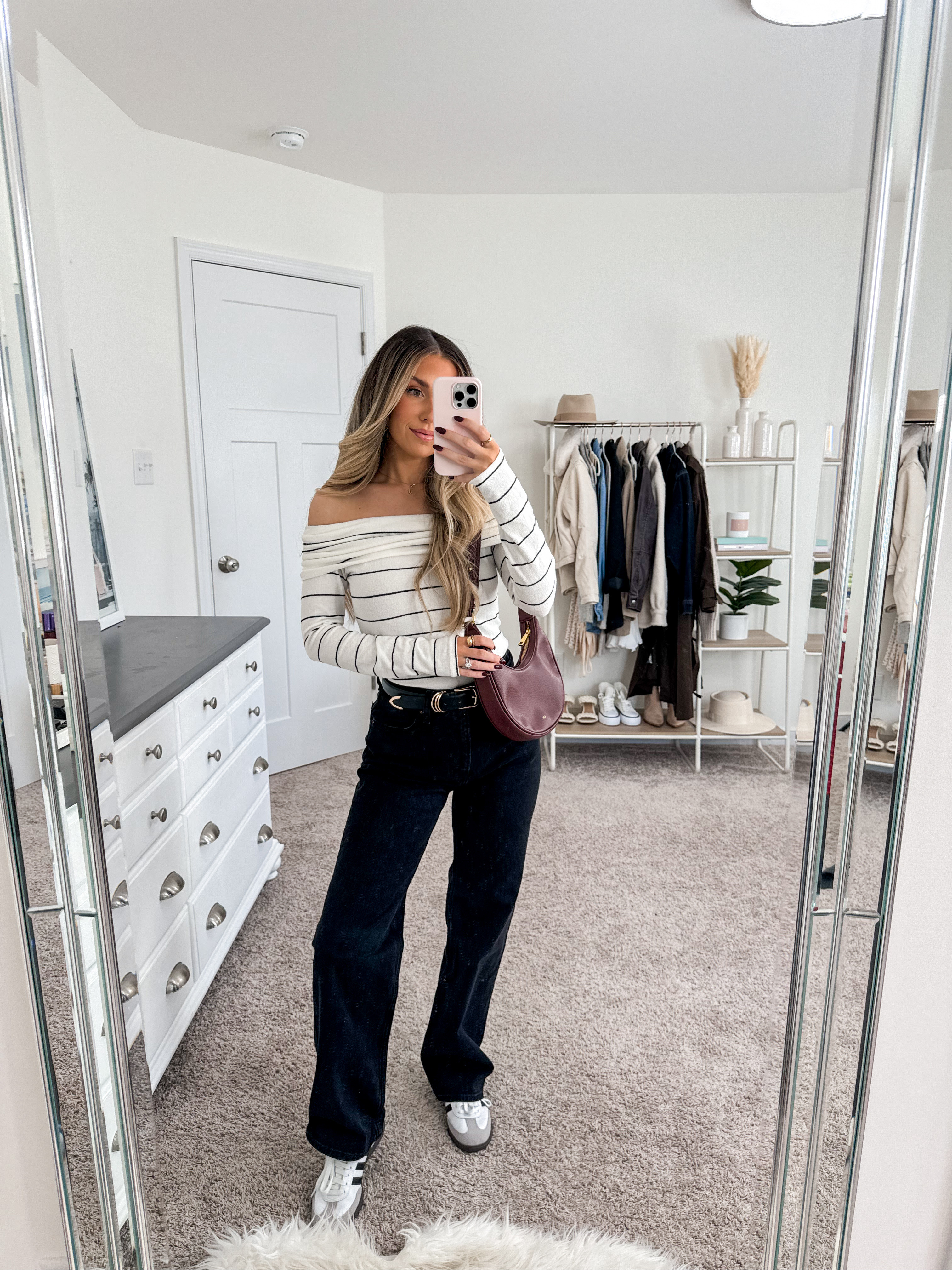 Casual fall outfit 
Top: xs 
Jeans: 25 short 
Adidas sambas: size down 1/2 size 

#LTKStyleTip #LTKFindsUnder100 #LTKSeasonal