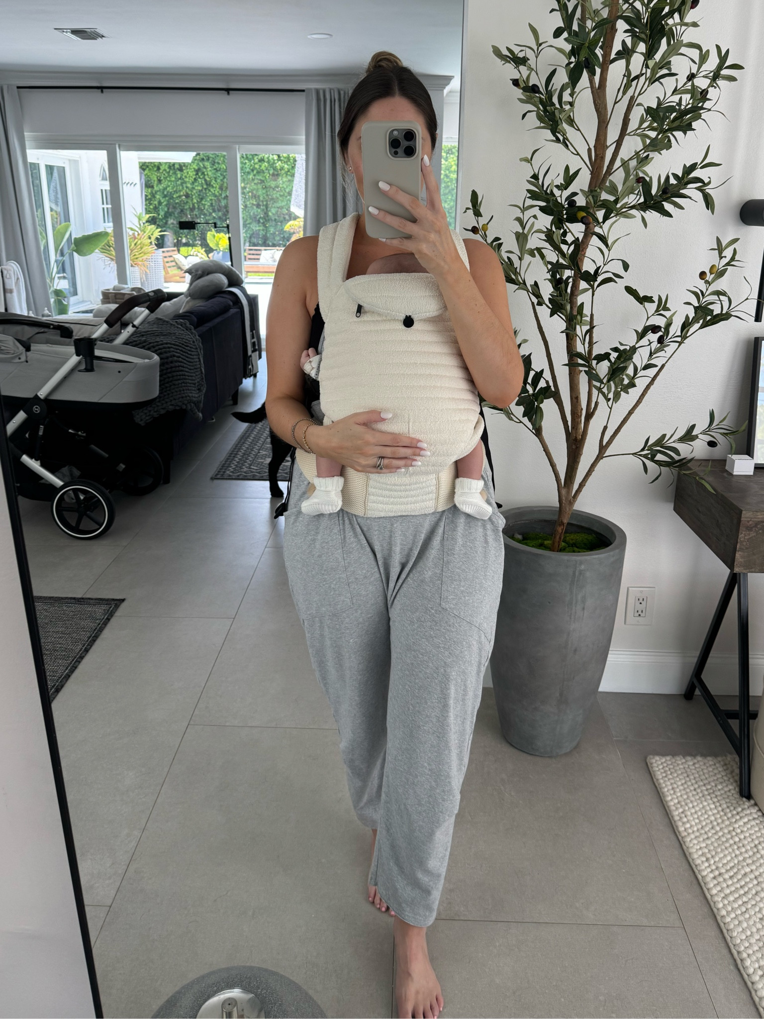 Baby carrier // cloud color ☁️🍼🫧

#LTKBaby #LTKFamily #LTKBump