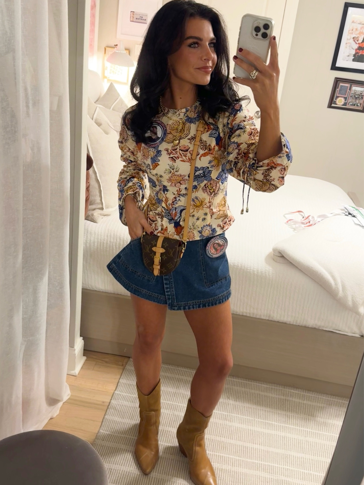 GAMEDAY FIT 🧡💙

#LTKHoliday #LTKStyleTip #LTKSaleAlert