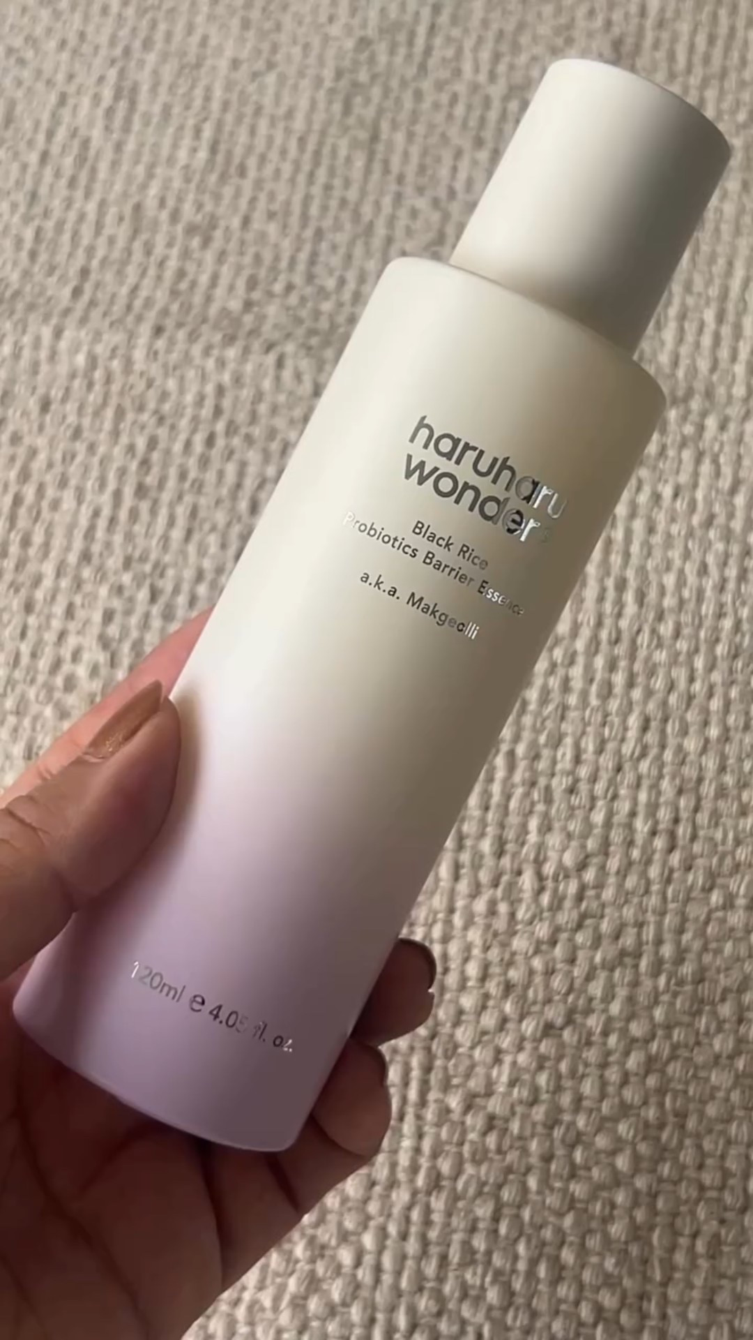 Hello everyone Joshi here @haruharuwonder_official @communityxseen send me this wonderful toner essence 
I have been manifesting this toner in my life for so long!
Love the texture so soft!! And rich 
✅hydrates
✅soothes
✅and prepare your skin for the rest of your skincare

Major ingredients 
✅galactomyces
✅5 ceramides complex
✅bamboo and fermented rice
✅bifida ferment
✅Panthenol

This is a rich essence. If you have oily skin is not the best but if you have dry or combo is good!
Have you tried this gem?! 

#communityxseen #haruharuwonder #haruharuwonderusa #kbeautyusa #koreanbeautyusa #skincare #haruharuessence #skincaretipsusa #glowyskin

#LTKBeauty