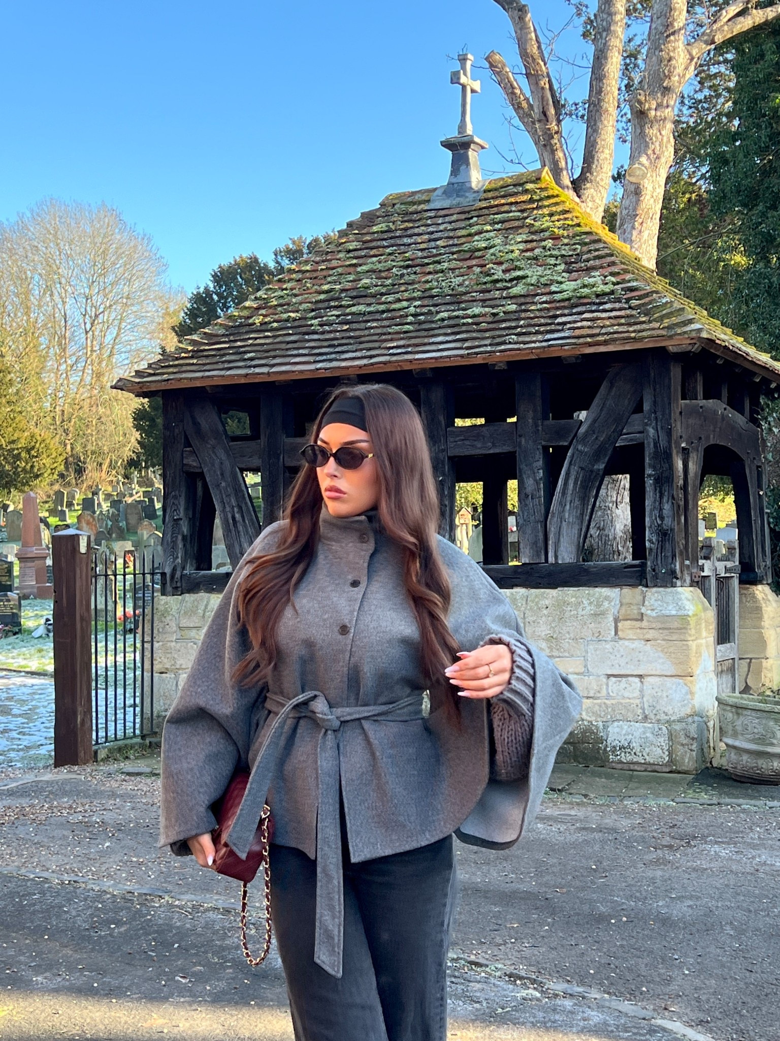 Winter cape outfit 🩶

Cape coat, winter outfit, winter fashion, chic outfit, 

#LTKjeans #LTKwinter #LTKluxury