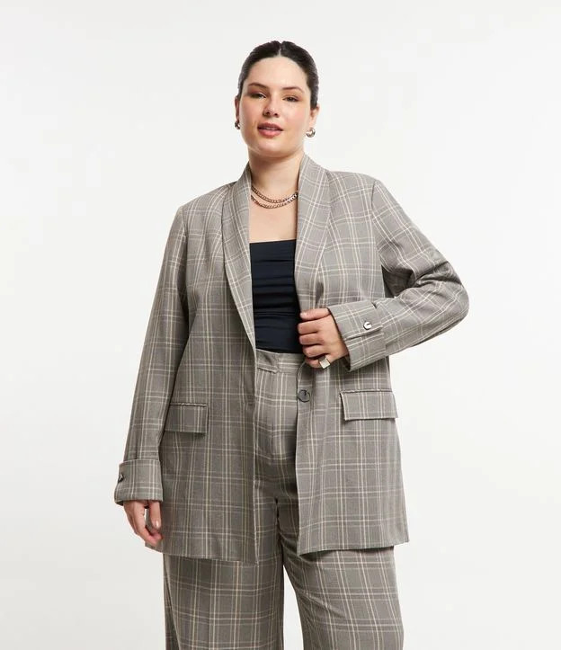 Blazer Alongado Alfaiataria Xadrez Curve & Plus Size Cinza | Renner (BR)