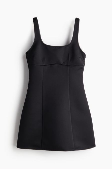 Structured mini dress on sale under $20, comes in black and white! 

#LTKstyletip #LTKfindsunder50 #LTKSeasonal