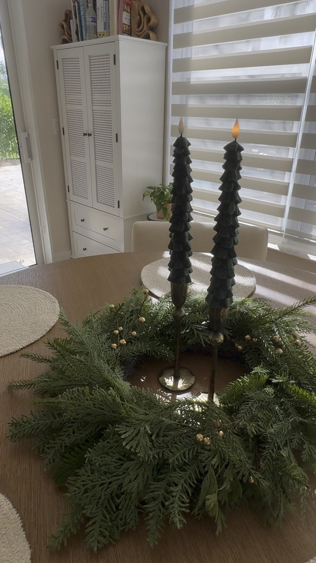 Beautiful linen dining room chairs that roll! So comfortable and affordable 

#LTKHome #LTKFamily #LTKSaleAlert