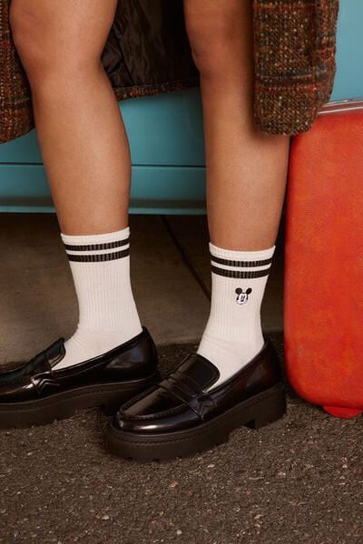 Disney Mickey & Minnie Crew Socks - 2 pack | Forever 21 | Forever 21 (US)