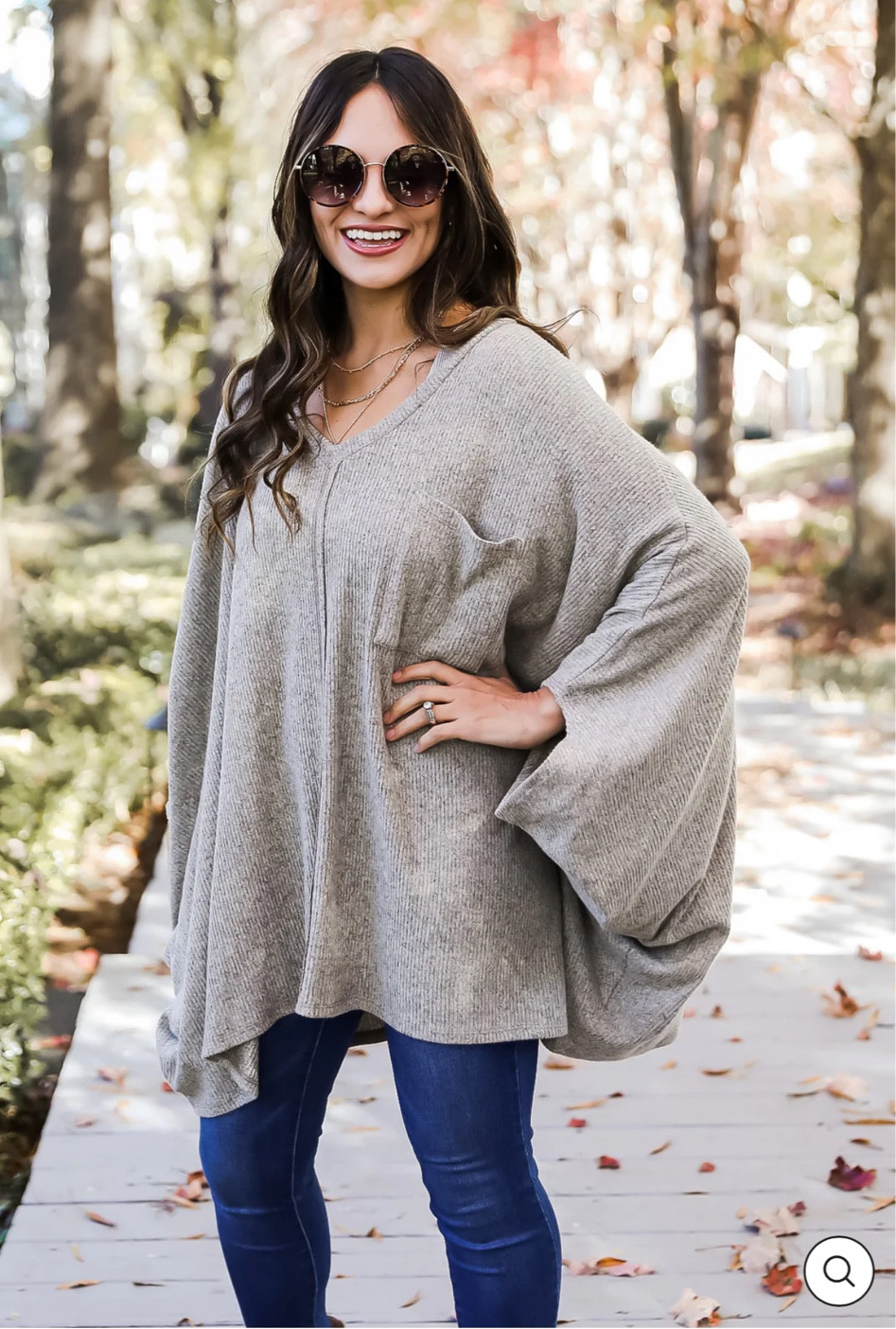 Oversized top. Shop dress up 

#LTKSeasonal #LTKHoliday