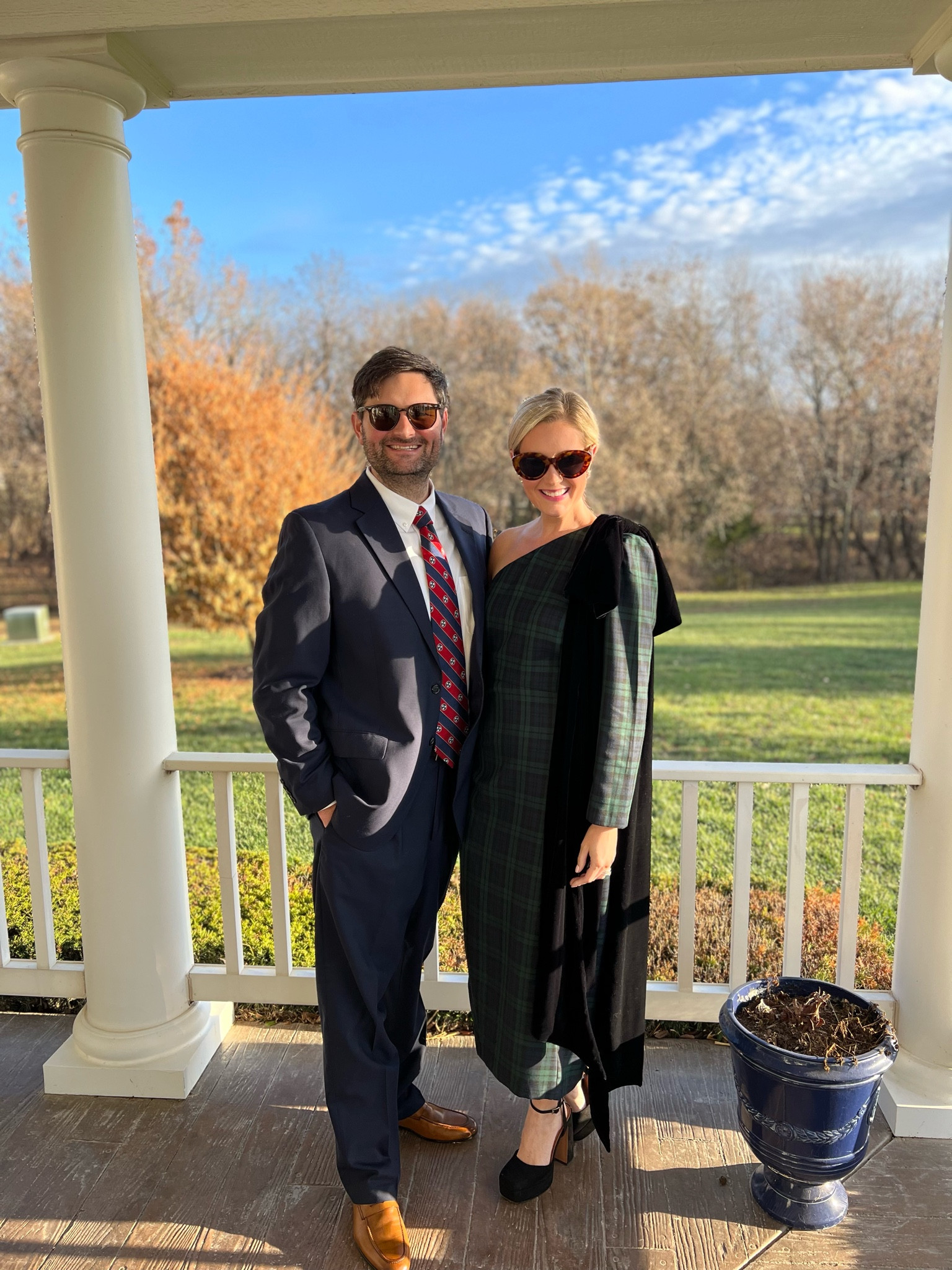 Holiday dress! It runs true to size! I’m wearing a size 6! 