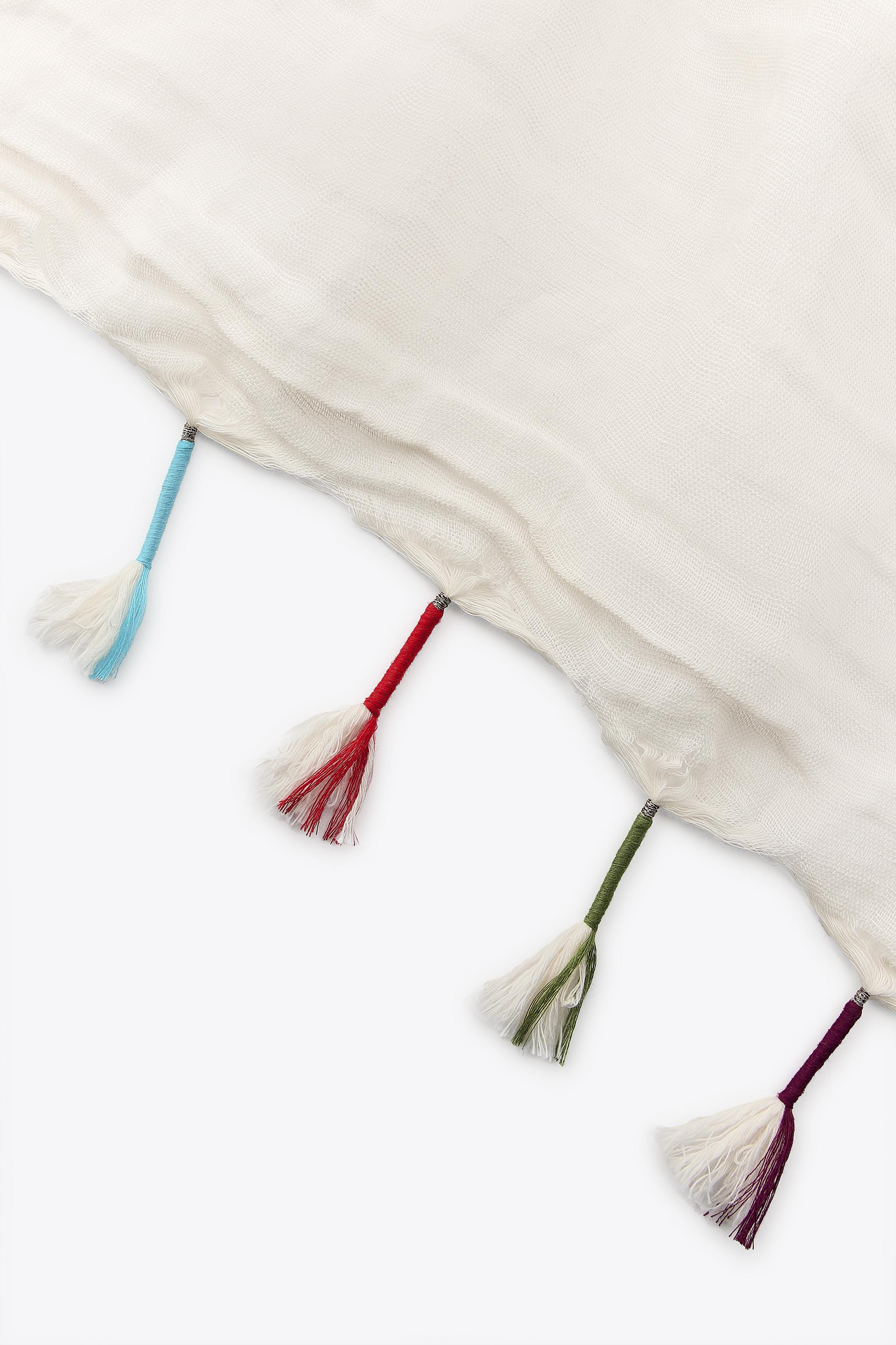 LINEN SCARF WITH POMPOMS | Zara US