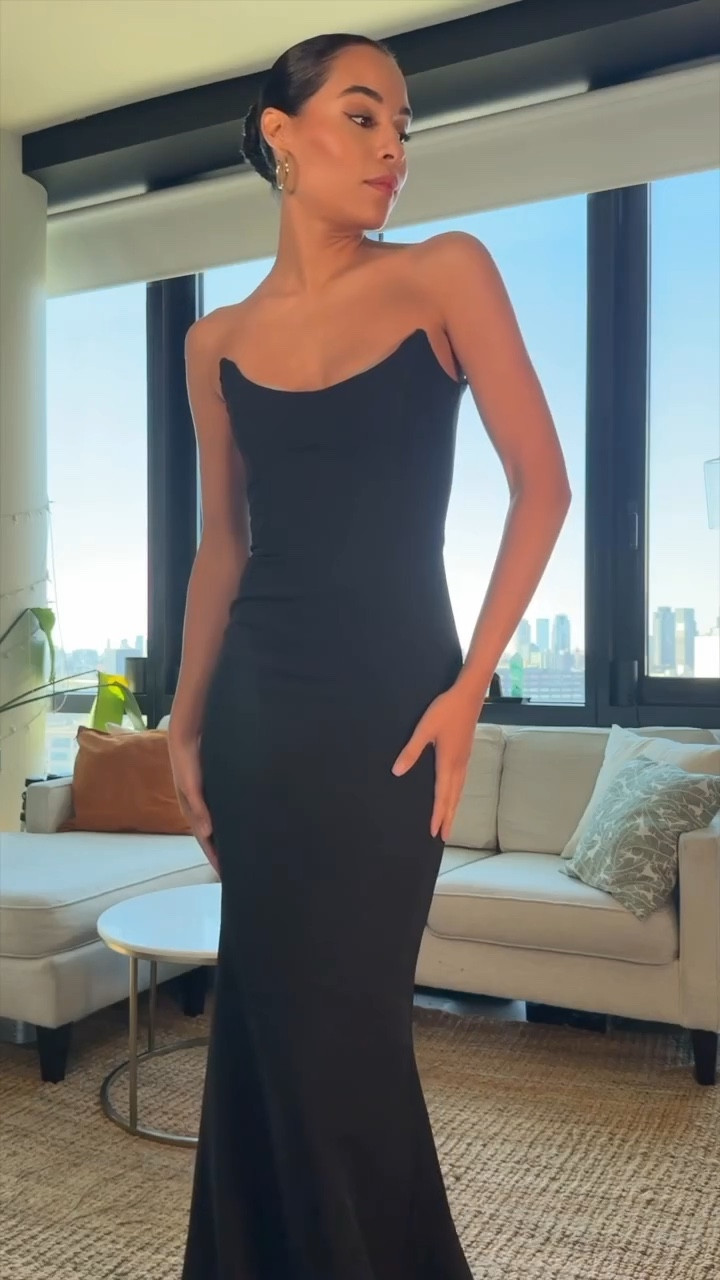 I have a wedding coming up and I can’t decide out of these three dresses which one to wear. Let me know in the comments which one is your fav! .
.
.
.
#Ad #likeit #liketk.it/xx @shop.ltk 
Dresses gifted by @ladyblacktie 
.
.
.
Shop my LTK SHOP profile. Found in my stories.