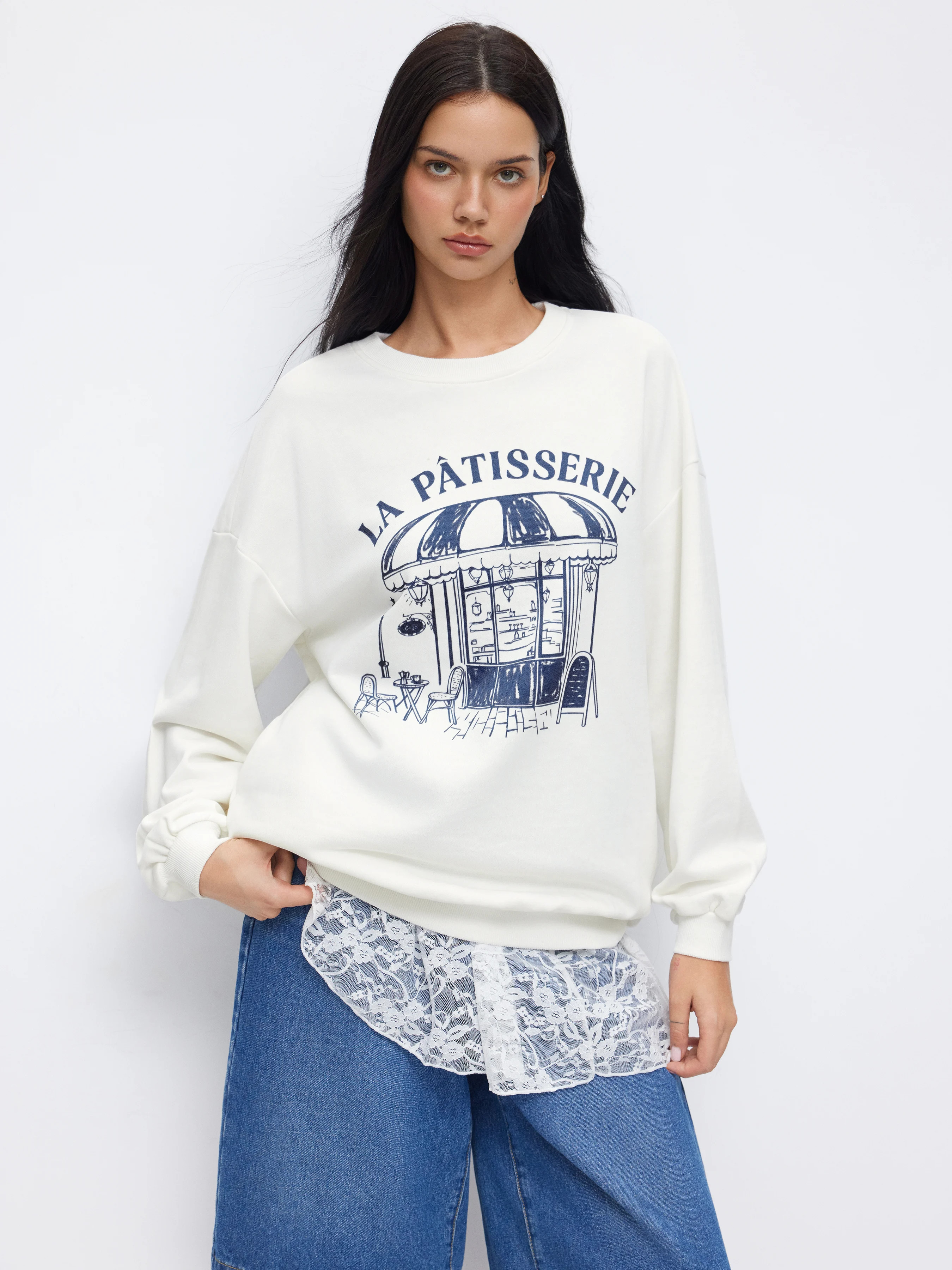 La Patisserie Cotton Graphic Round Neckline Long Sleeve Oversized Sweatshirt | Cider
