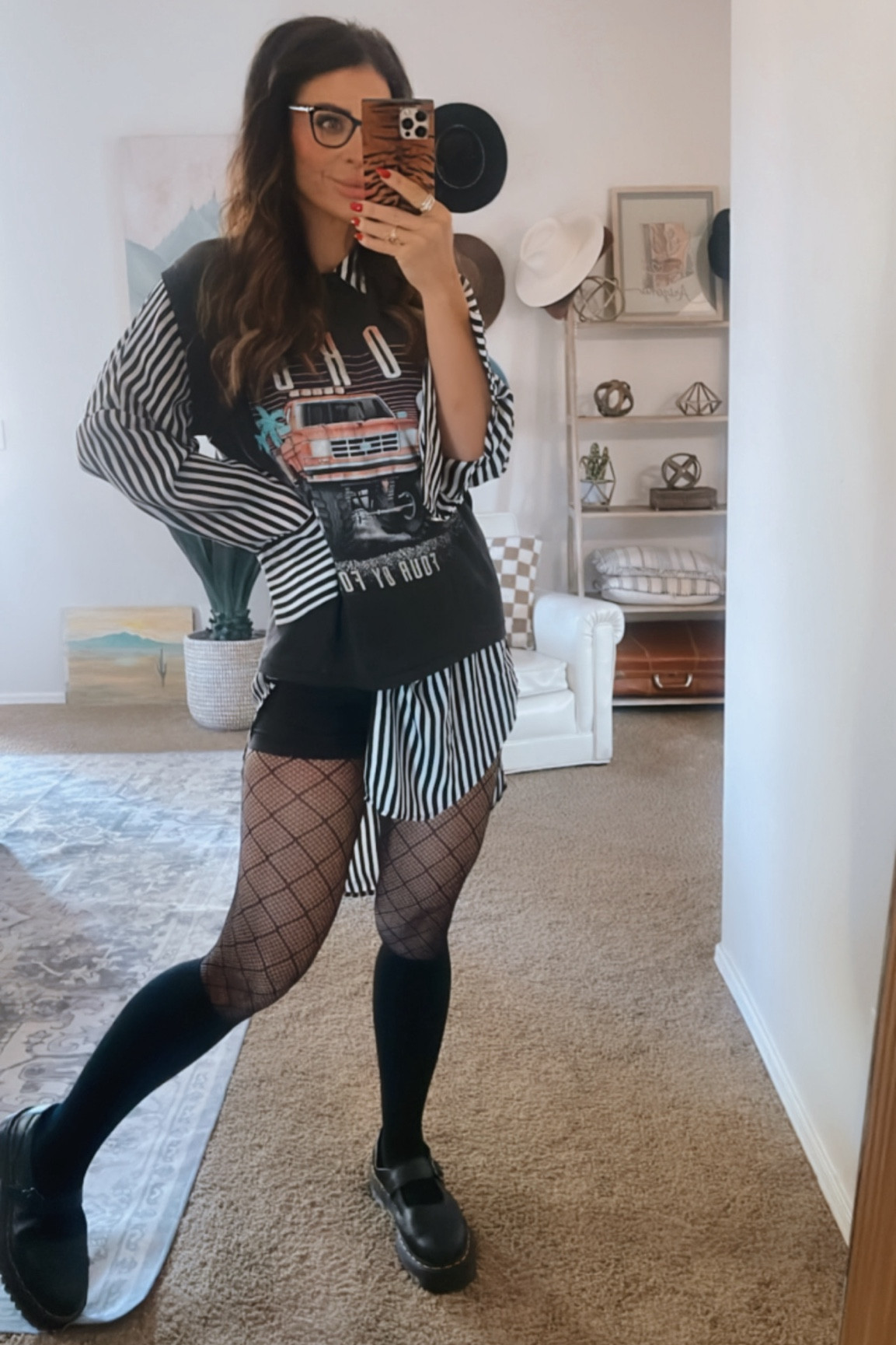 Most of this outfit I have had for years. So I did a recreate look with similar items. 
.
Outfit recreation
Fall outfit
Fishnets
Mary Jane shoes
Doc marten Mary Jane’s
Oversized button down 


#LTKShoeCrush #LTKStyleTip #LTKFindsUnder50