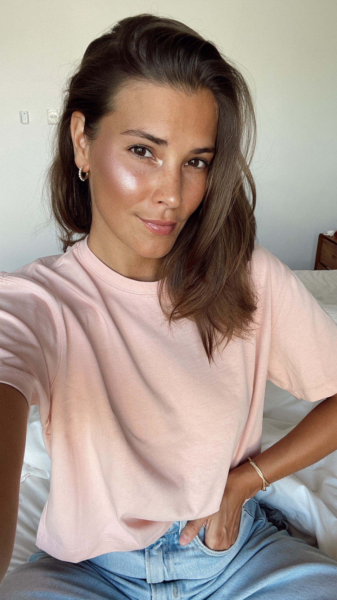 Glowy blossom summer beauty make up 