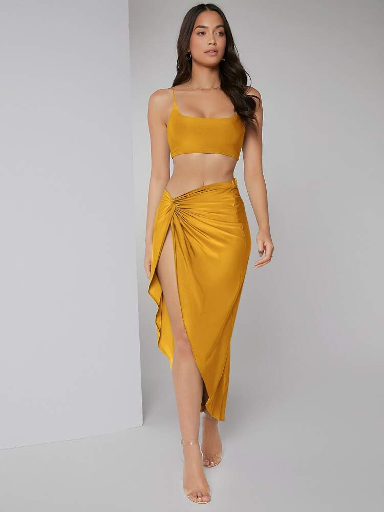 SHEIN Solid Crop Cami Top & Twist Waist Skirt Set | SHEIN