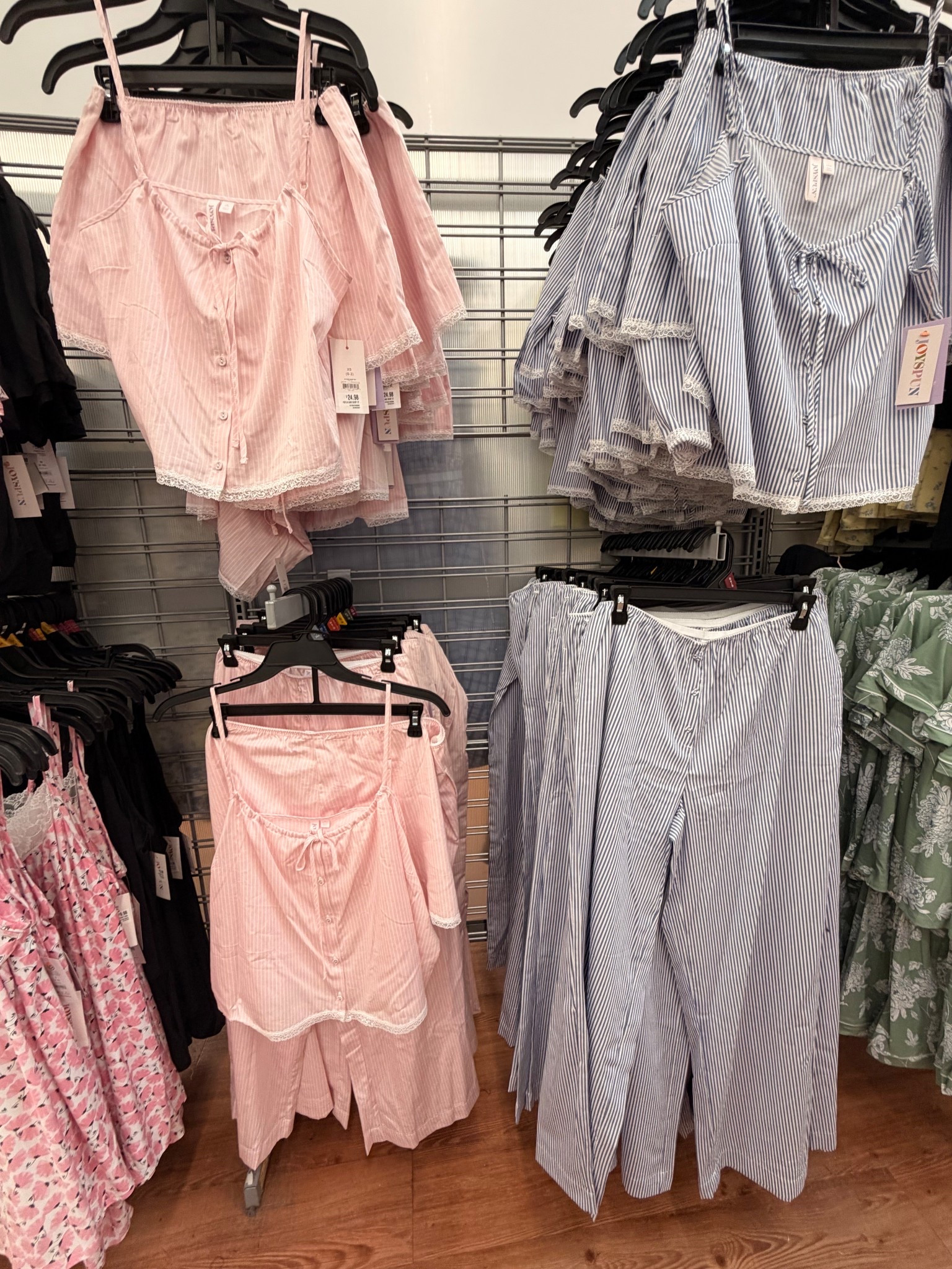 Immediately yes to these pajamas!! 😍 