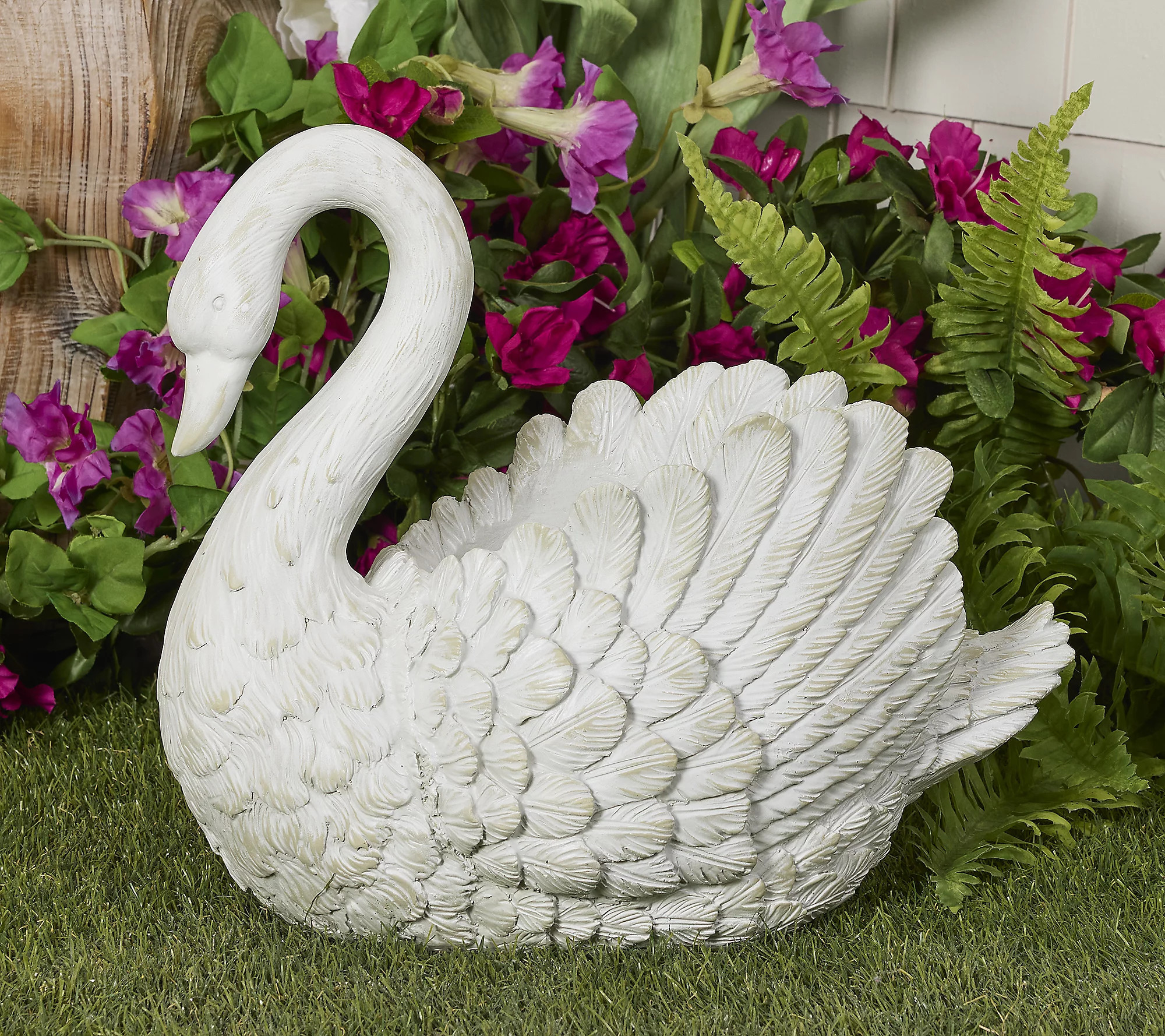 Indoor/Outdoor Swan Planter by Valerie | QVC