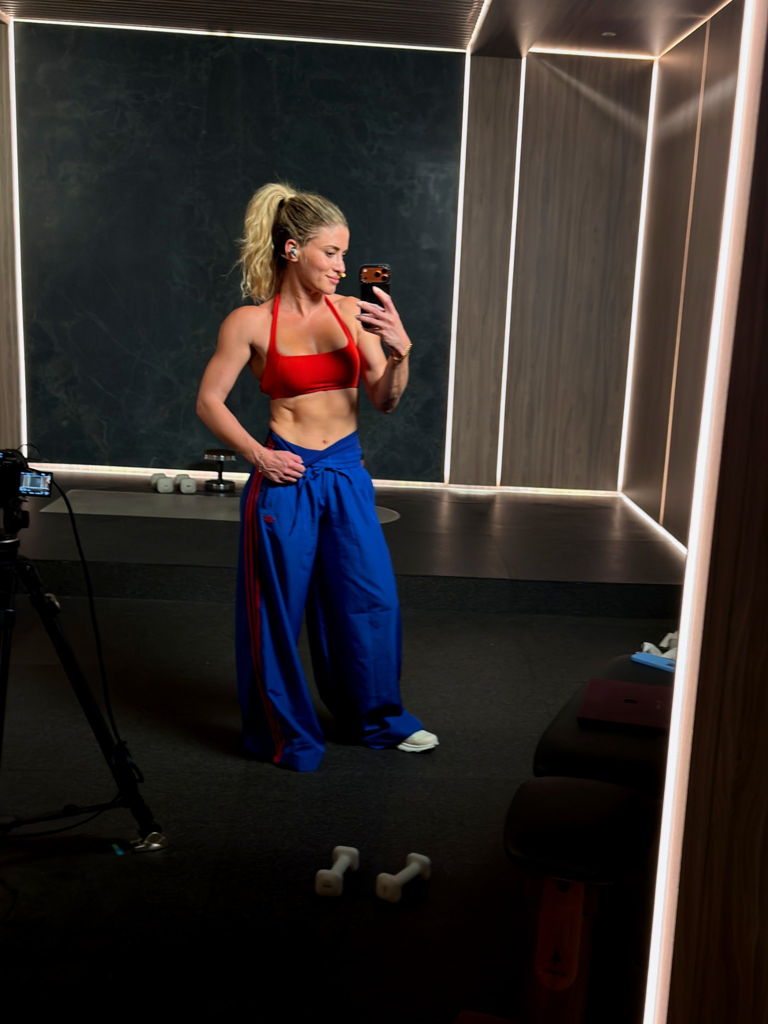 track pants >>> 

#LTKActive #LTKootd #LTKfitnessgoals