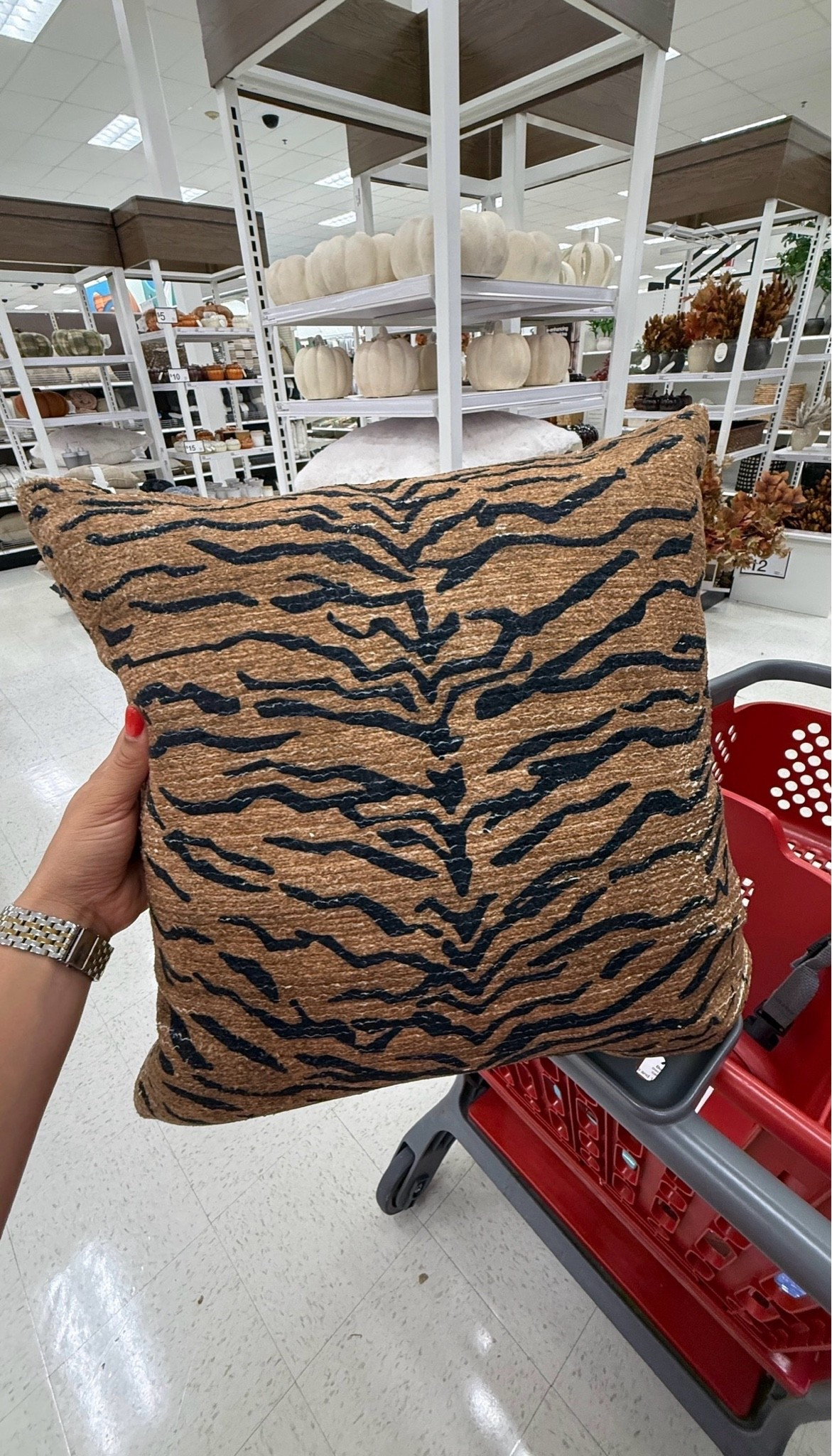 This tiger striped pillow from Target is such a fun way to add a little pattern to your space. Style it on a sofa, accent chair, or bed with neutral pillows for an easy update. It’s a great piece for bringing some personality into your fall home decor.

#LTKdayinmylife #LTKSeasonal #LTKHome