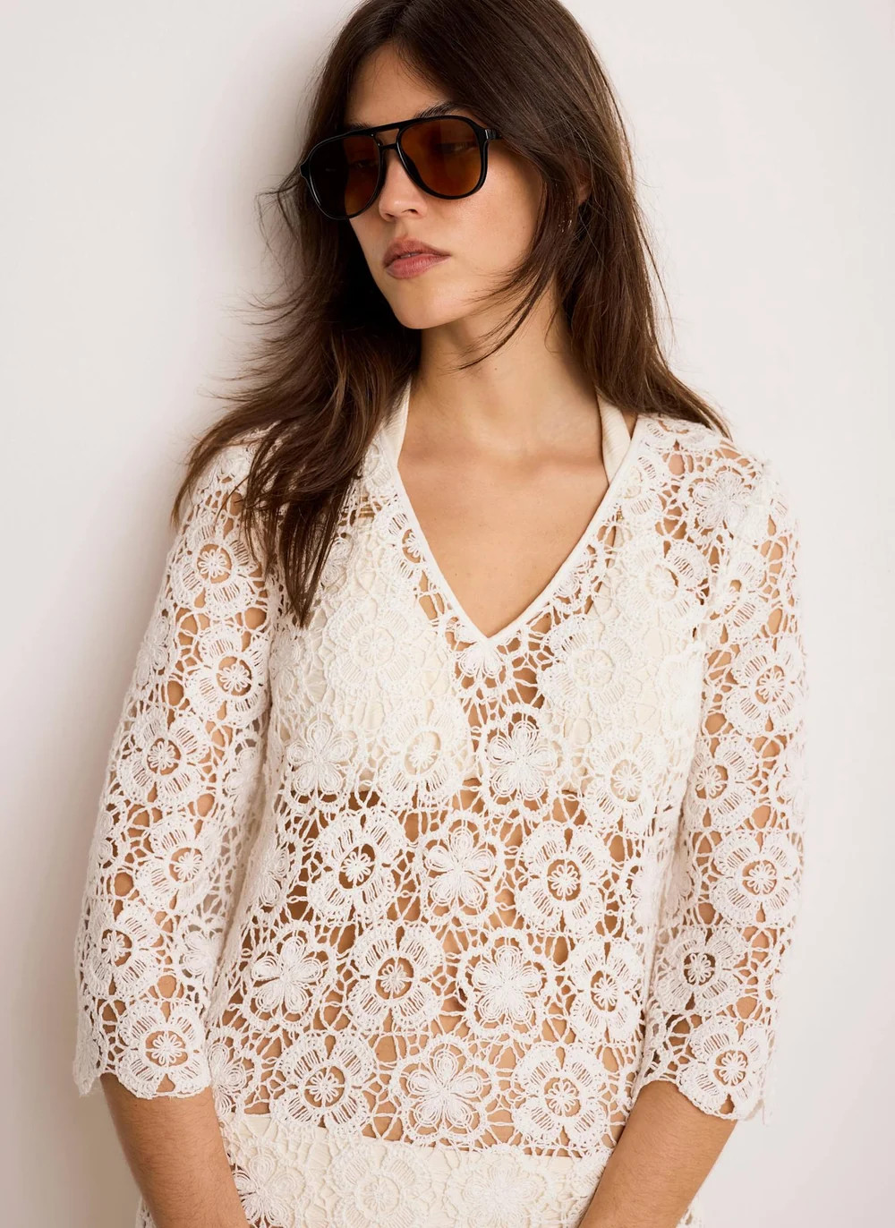 White Crochet Flower Beach Mini Dress | Mint Velvet